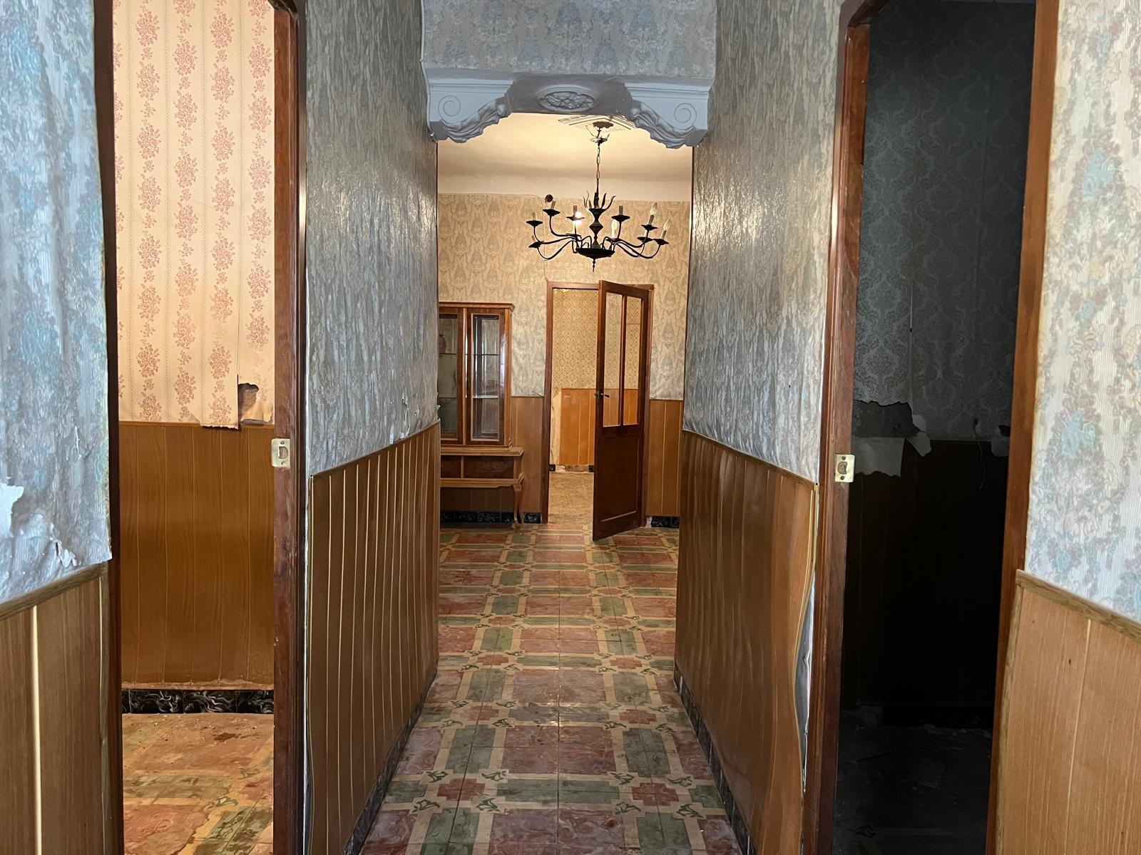 Casa Rústica en Venta - Calle Juan José - 3