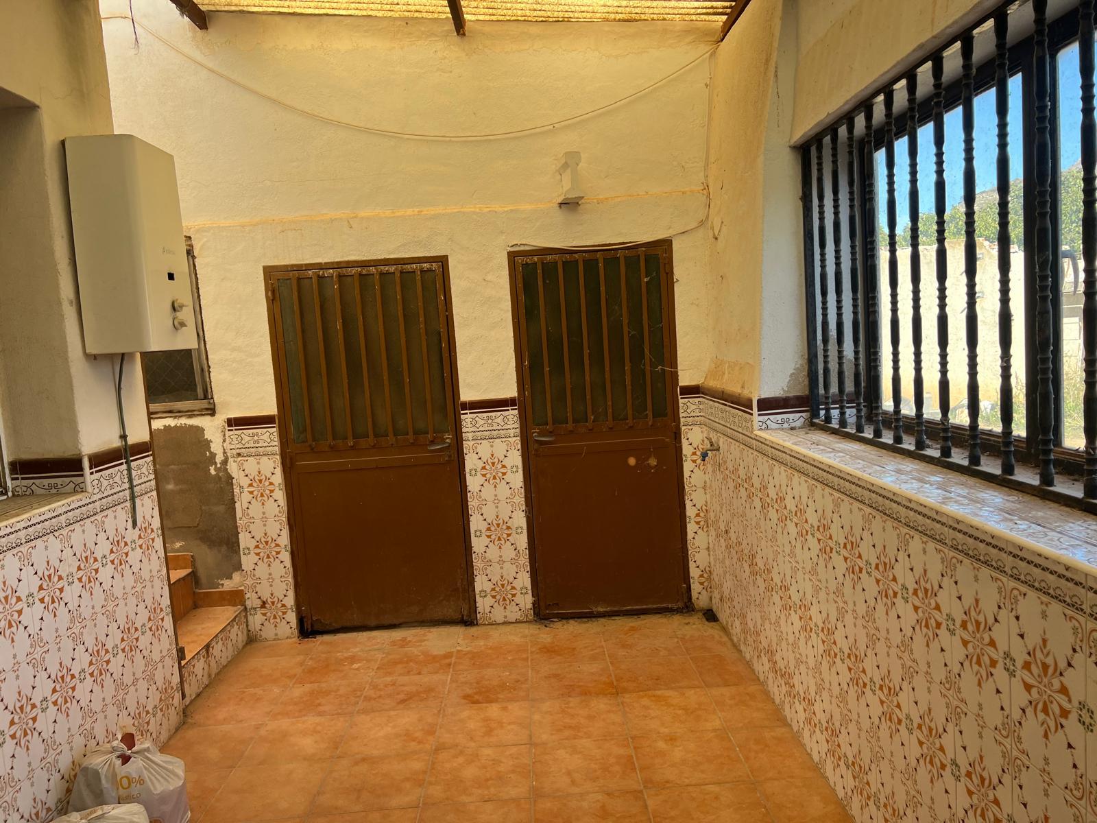 Casa Rústica en Venta - Calle Juan José - 27