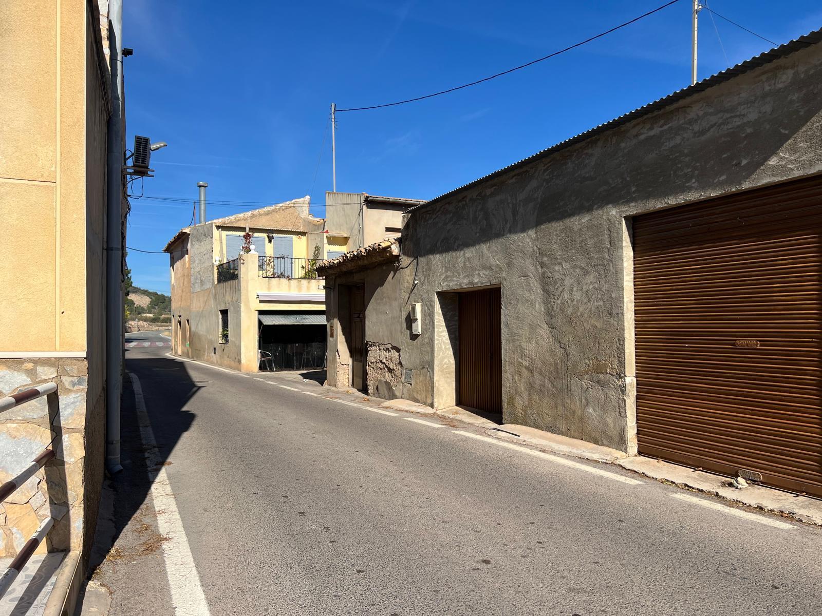 Casa Rústica en Venta - Calle Juan José - 45