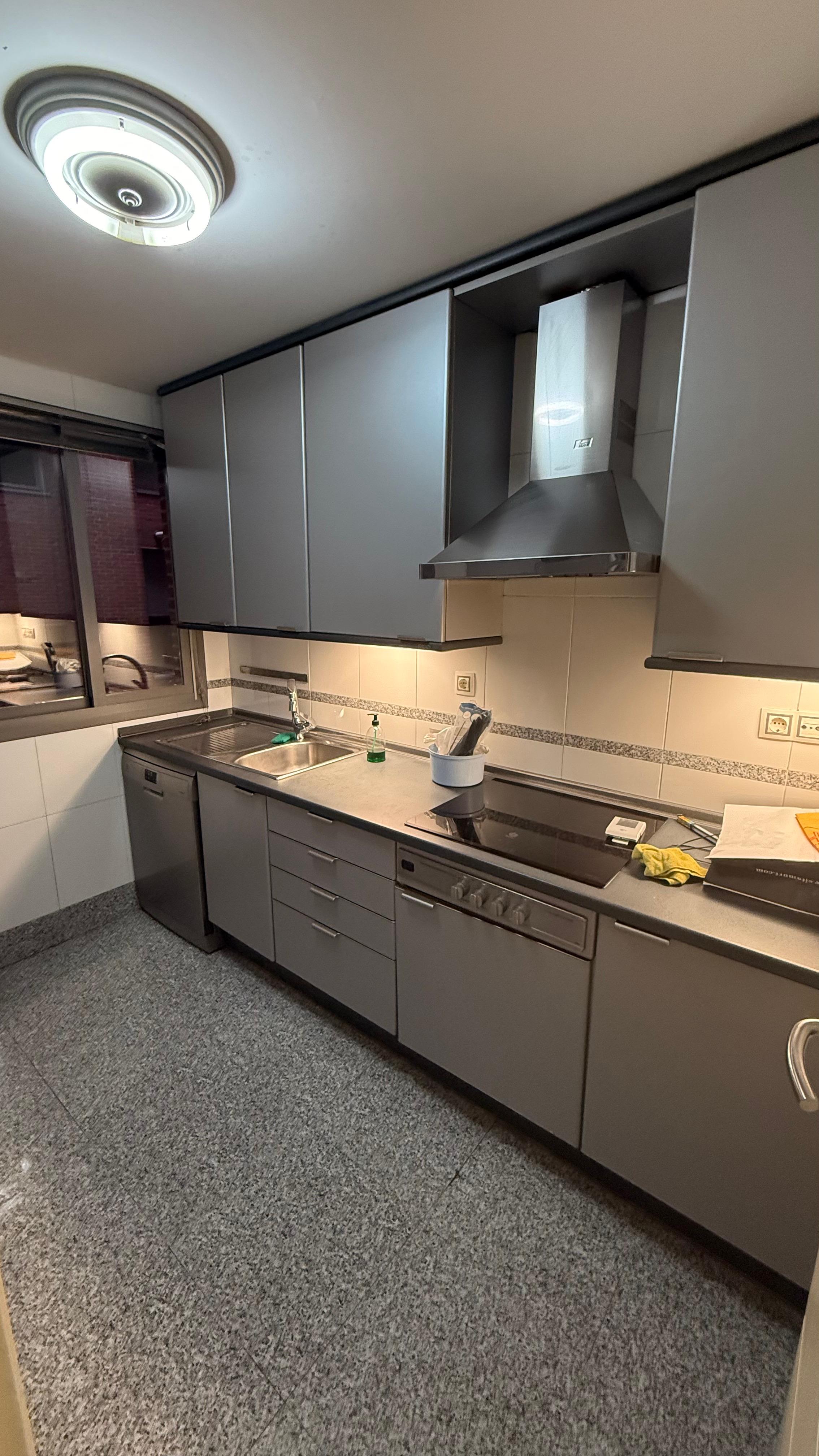 Piso en Venta en Calle de Rafael Bergamín - 12