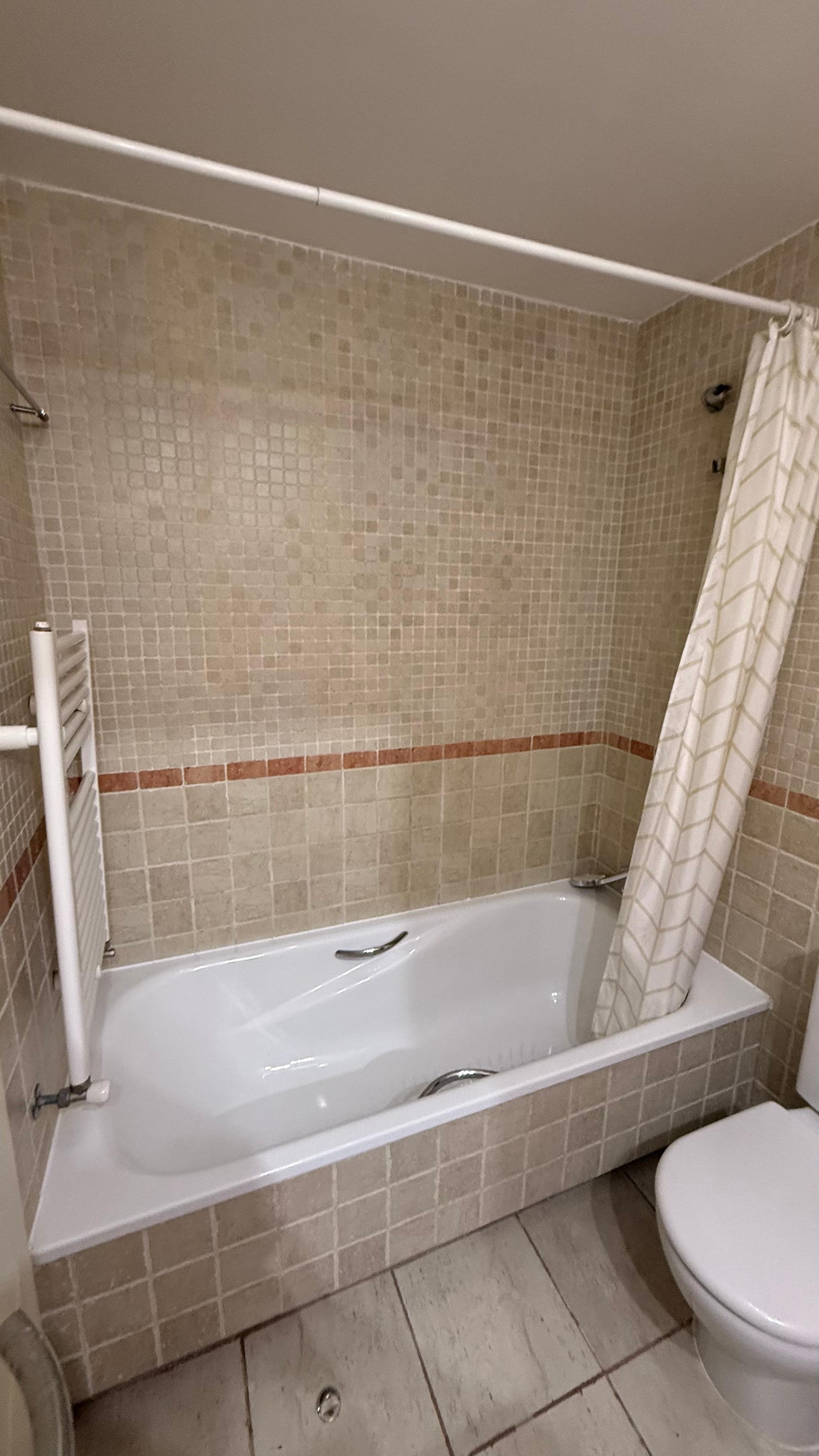 Piso en Venta en Calle de Rafael Bergamín - 21
