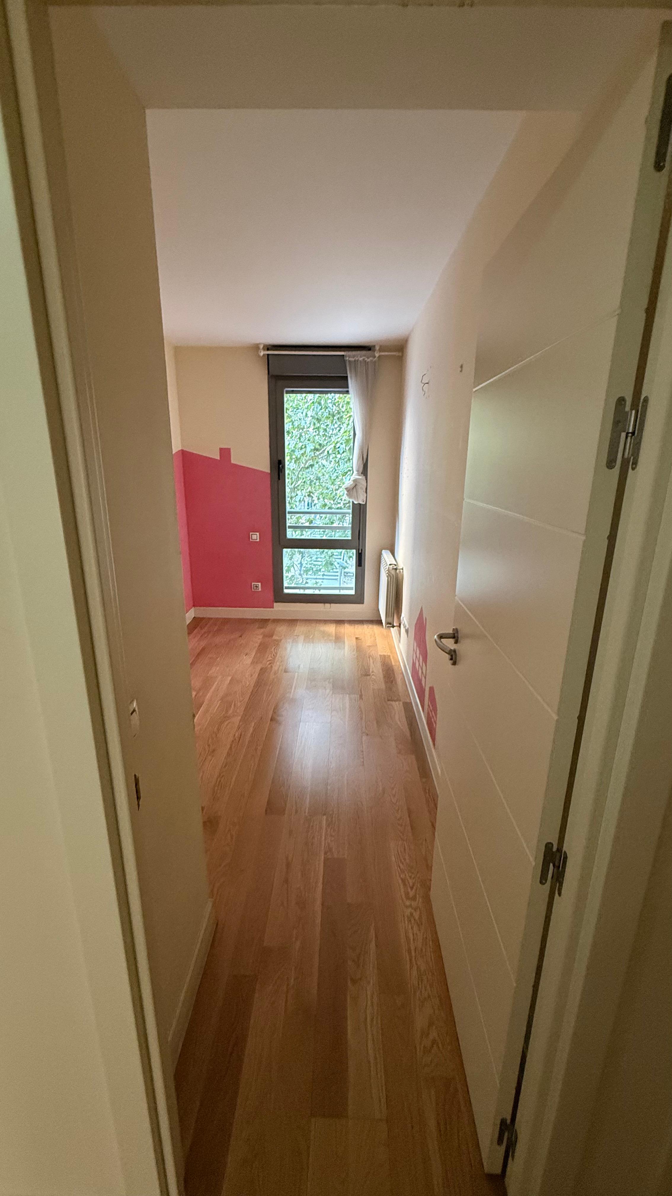 Piso en Venta en Calle de Rafael Bergamín - 25