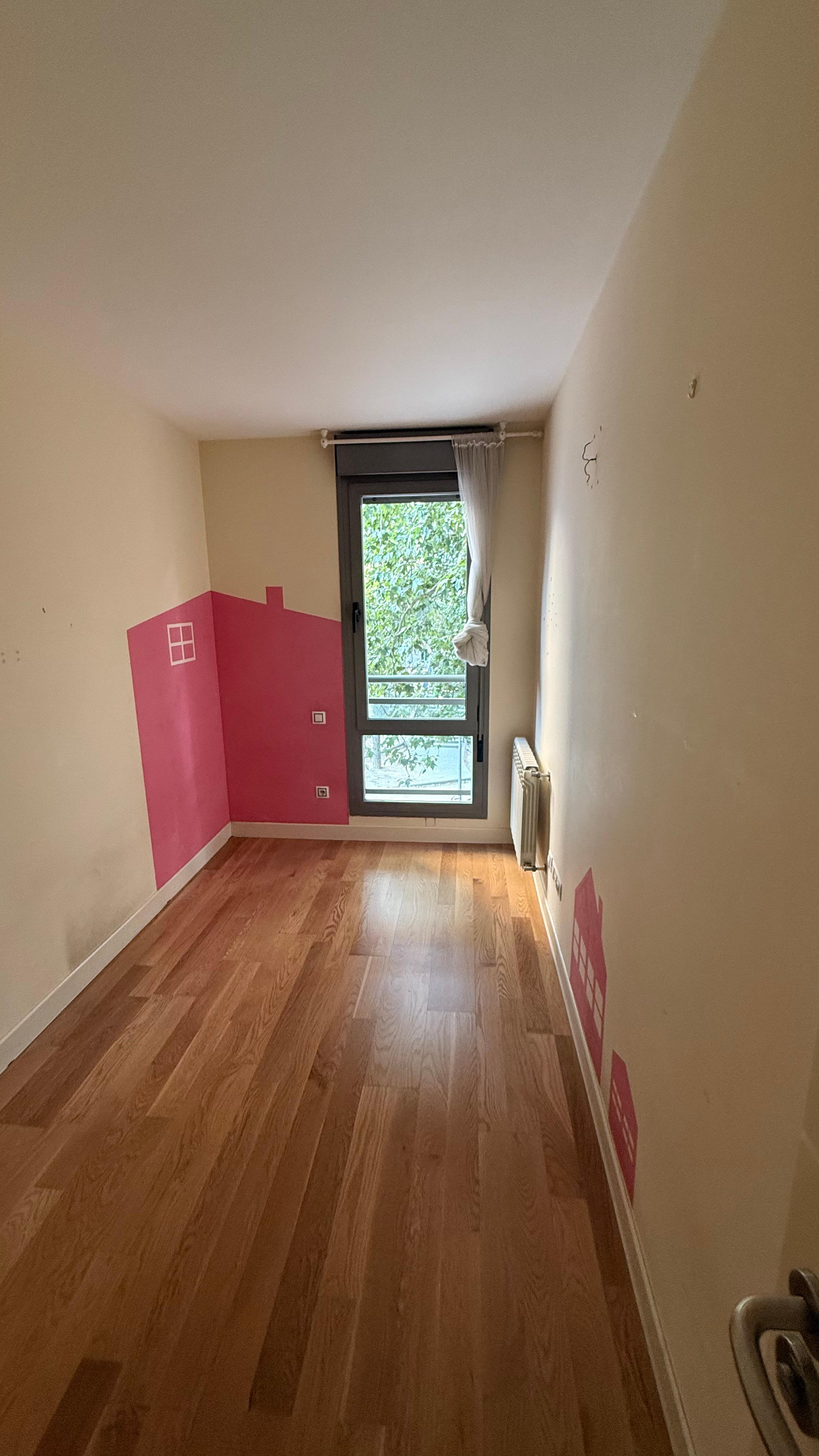 Piso en Venta en Calle de Rafael Bergamín - 26