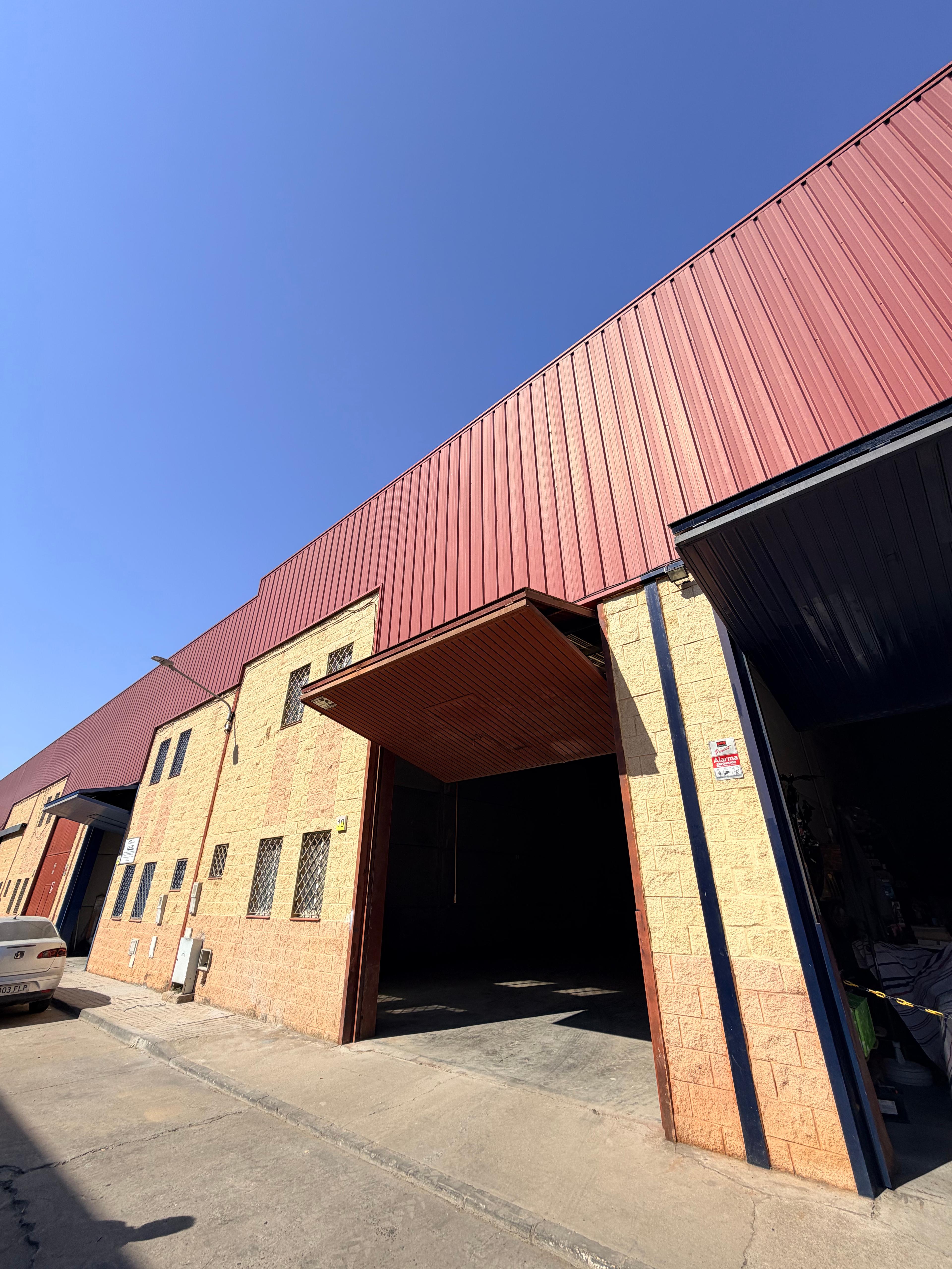 Factory en Venta en Calle Mairena del Aljarafe - 5