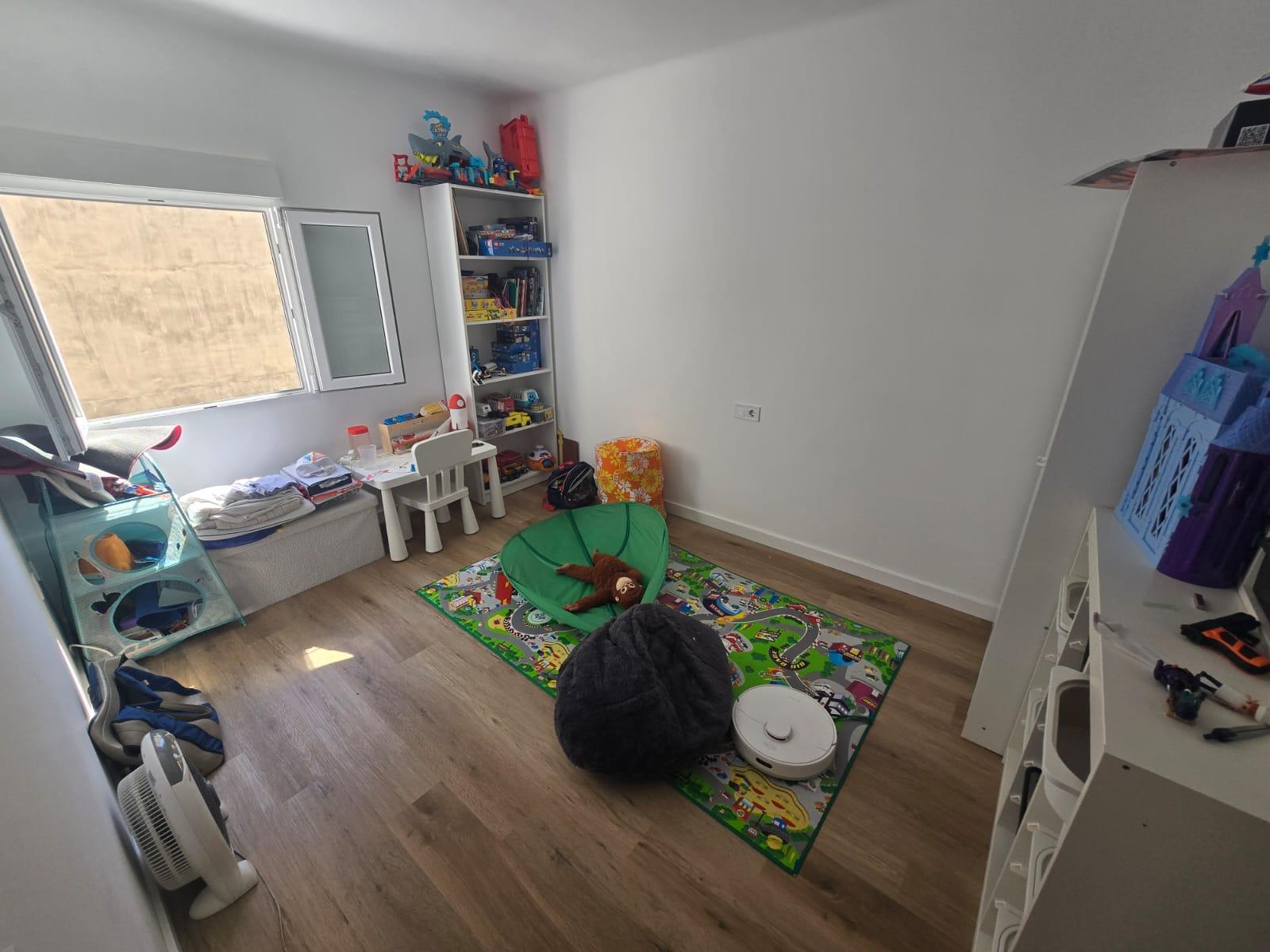 Piso en Venta en Carrer Navarregui - 4