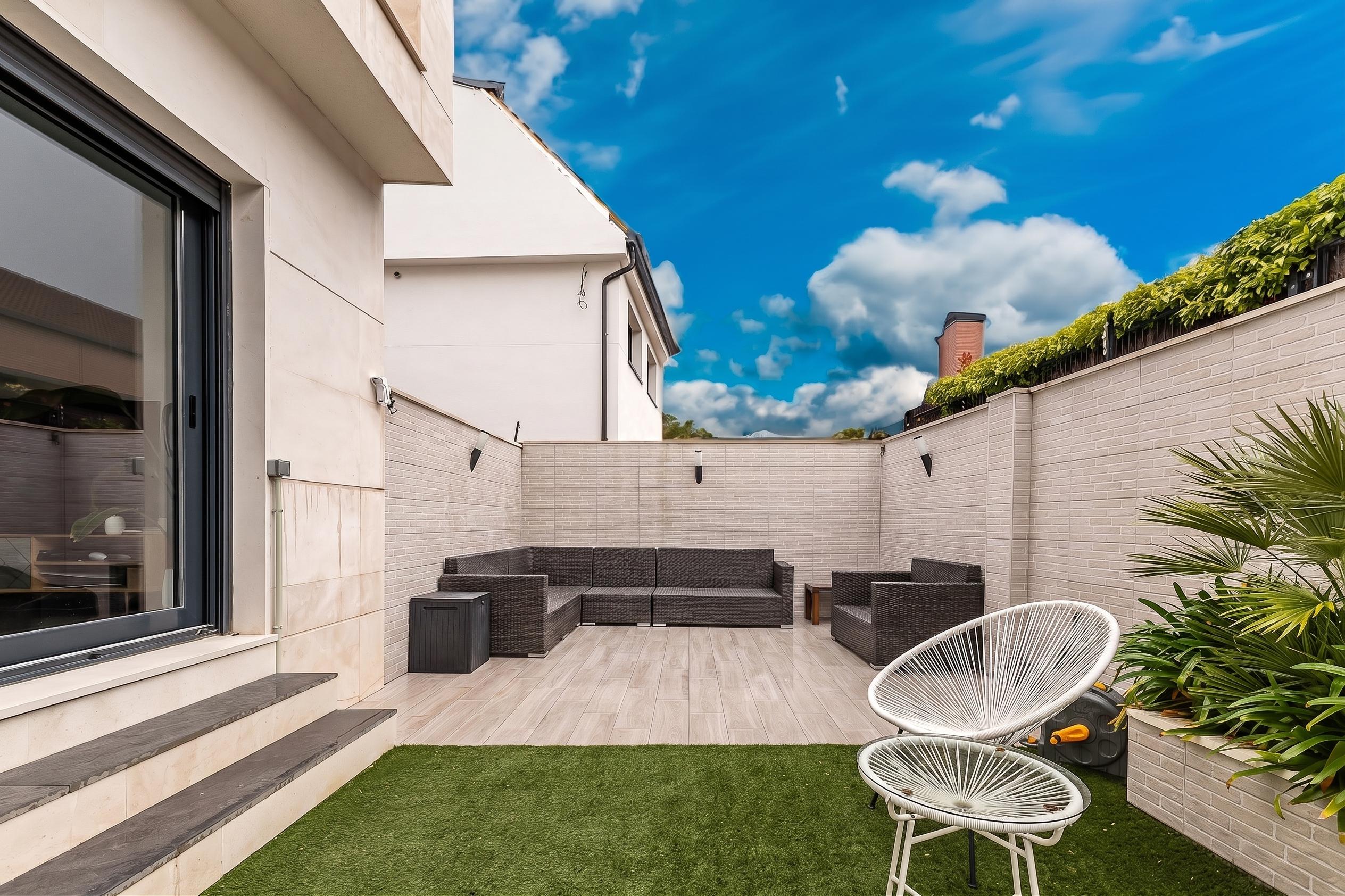 Casa en Venta en Calle de Arnedillo - 6