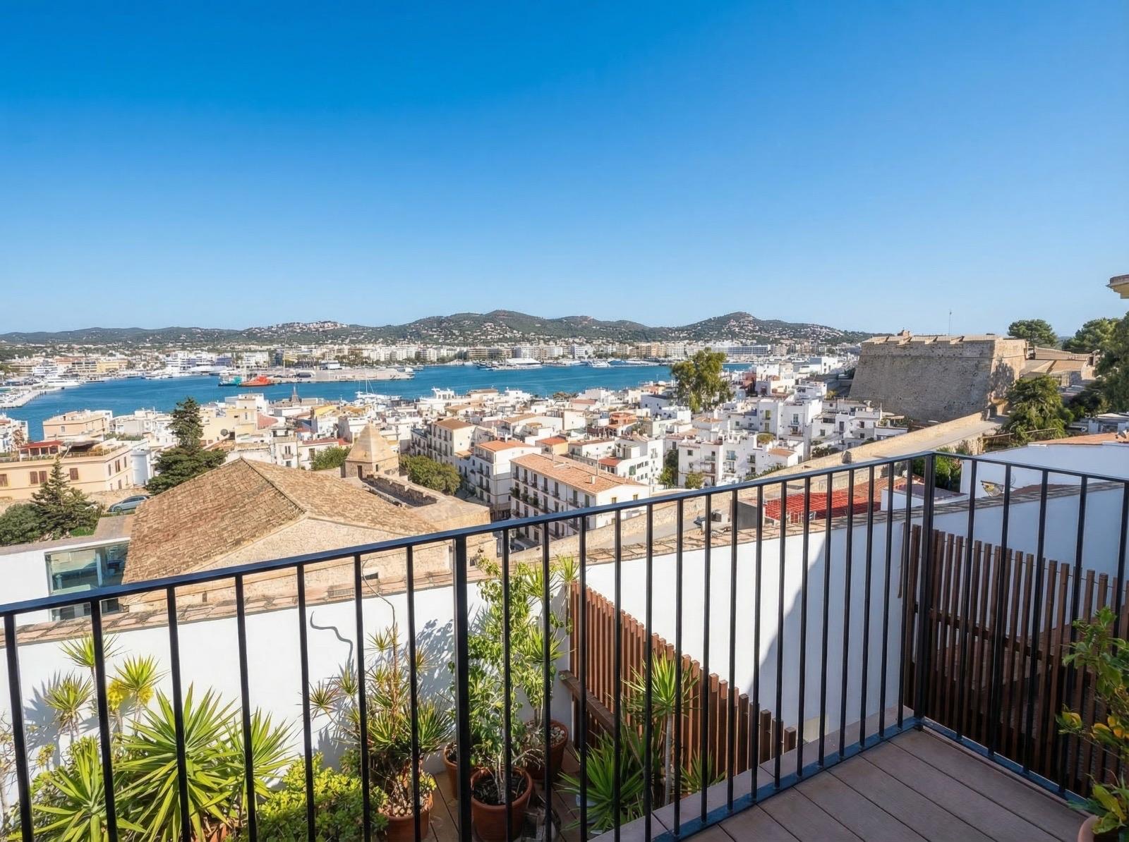 Duplex en Venta en Carrer de Sant Carles - 14