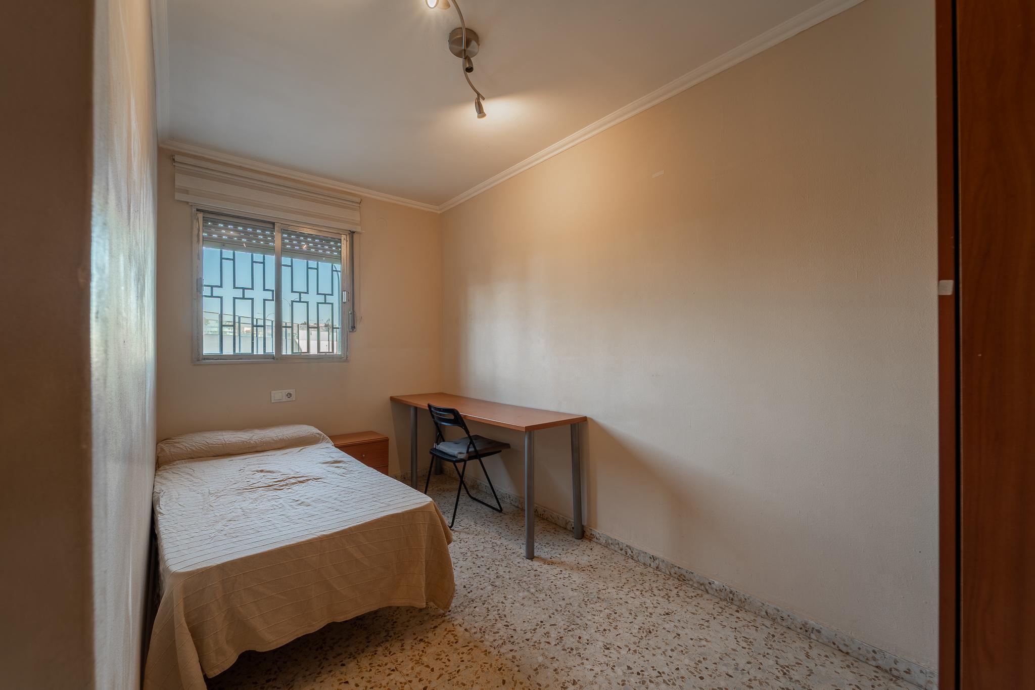 Piso en Venta en Avenida Nehemias - 17