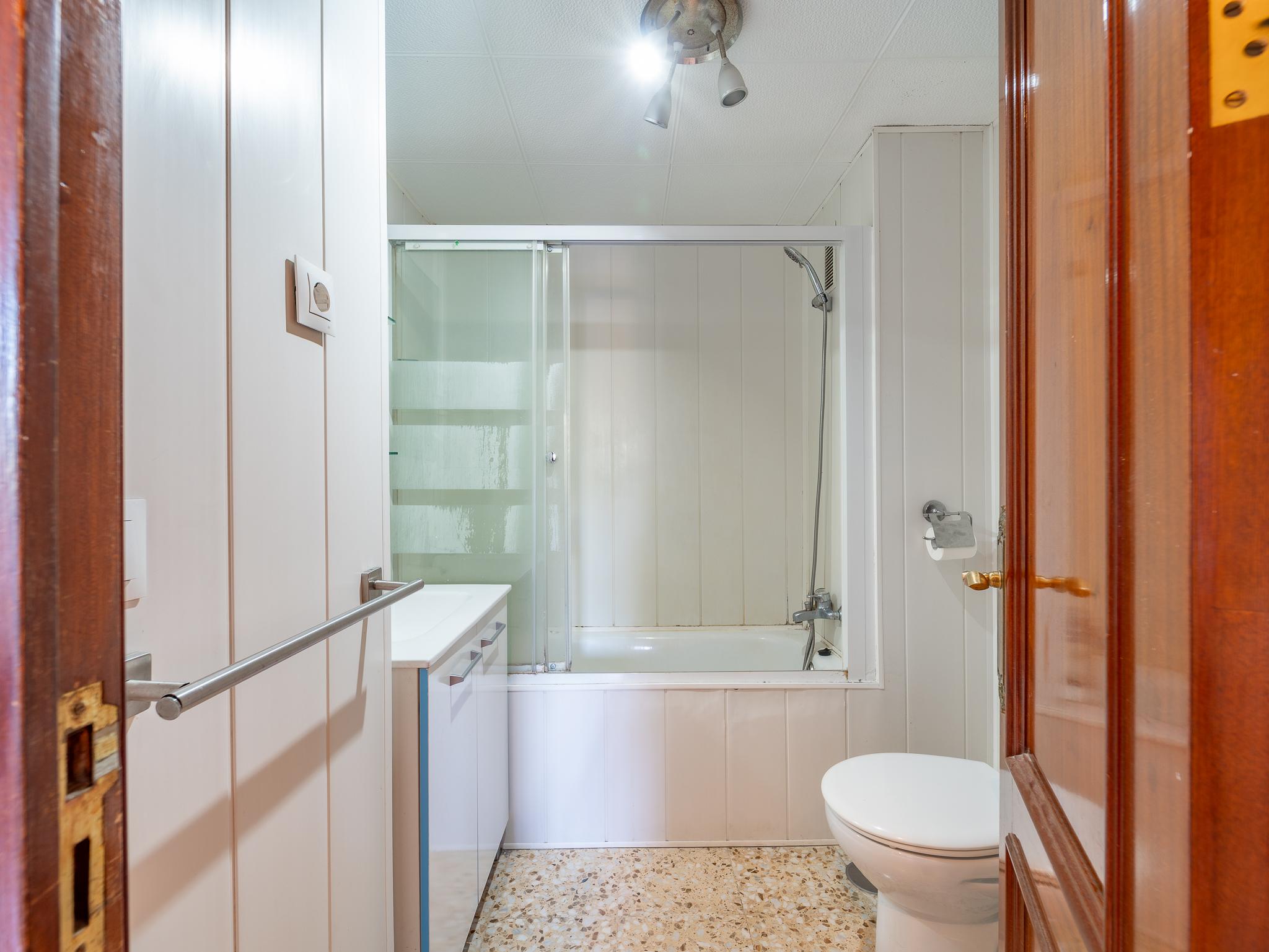 Piso en Venta en Avenida Nehemias - 16