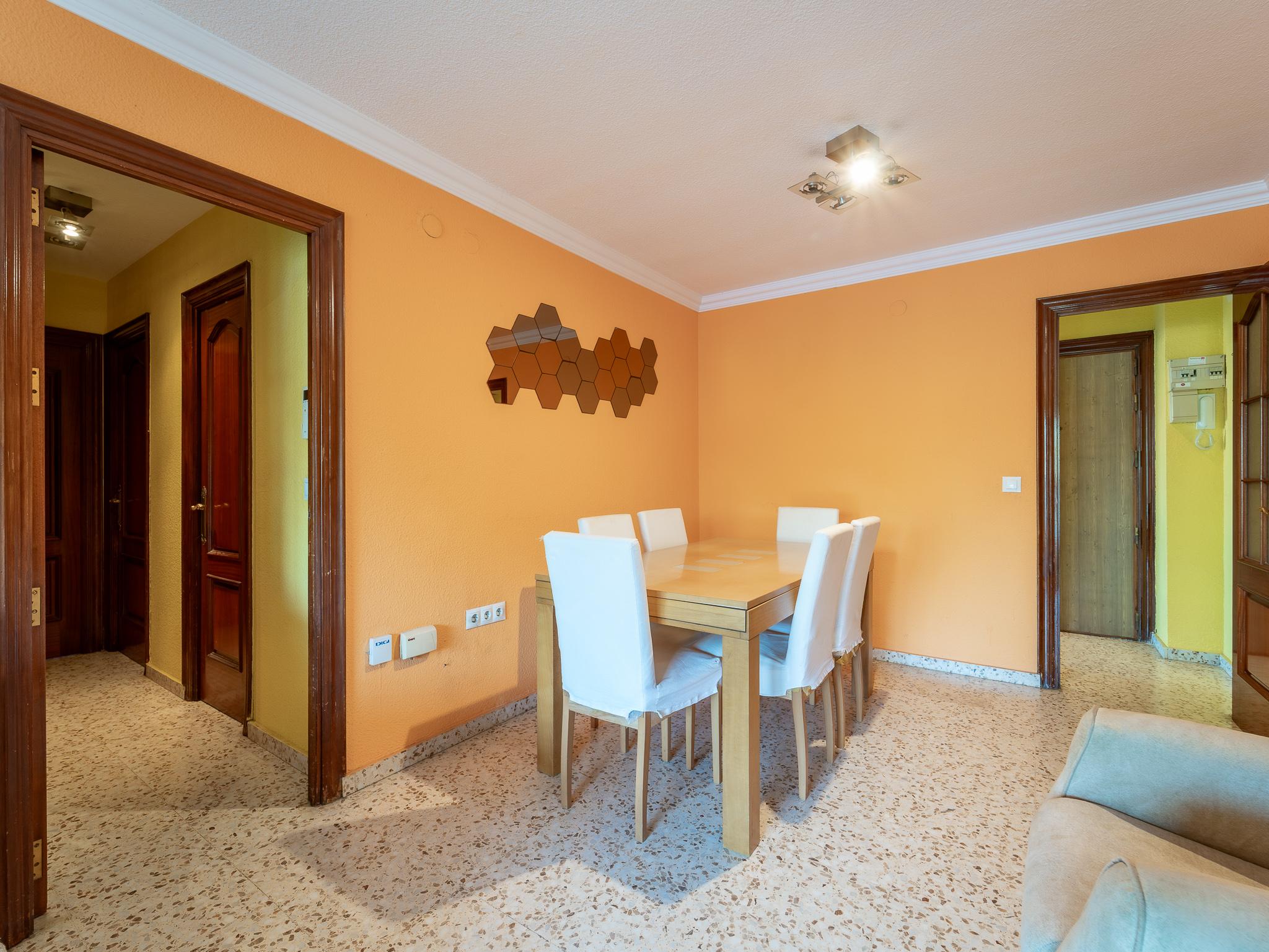 Piso en Venta en Avenida Nehemias - 8