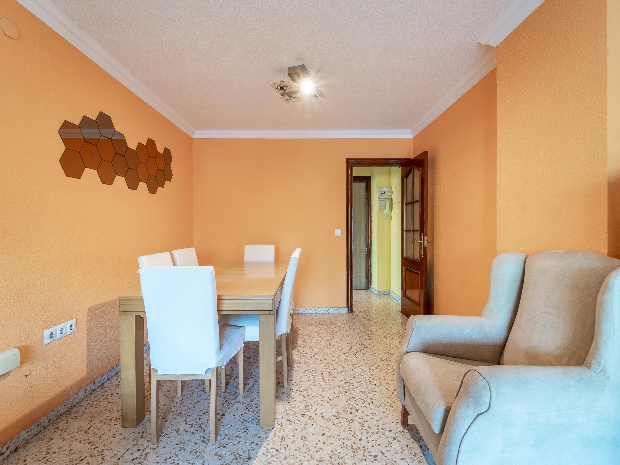 Piso en Venta en Avenida Nehemias - 9