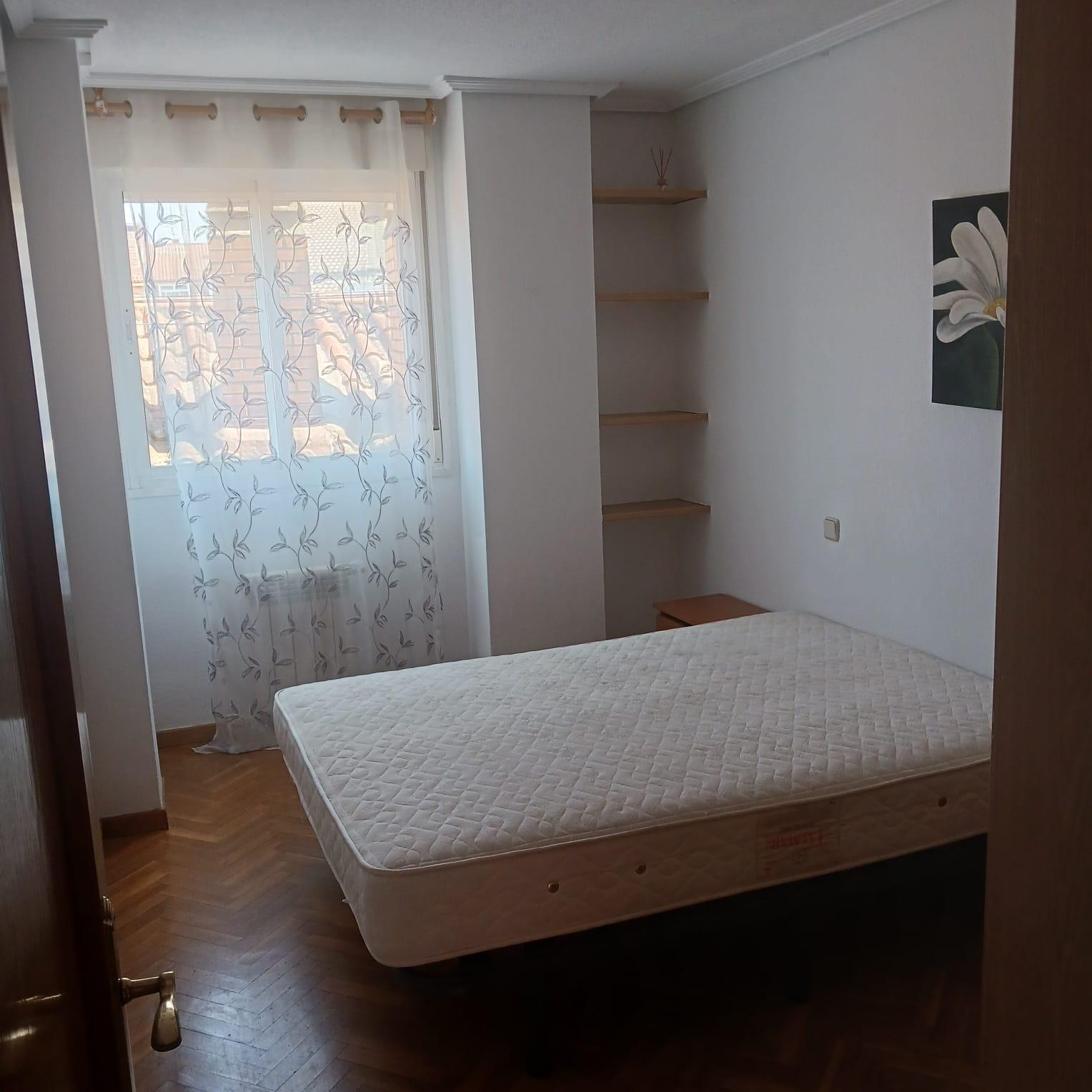 Piso en Venta en Cuesta del Caz - 6