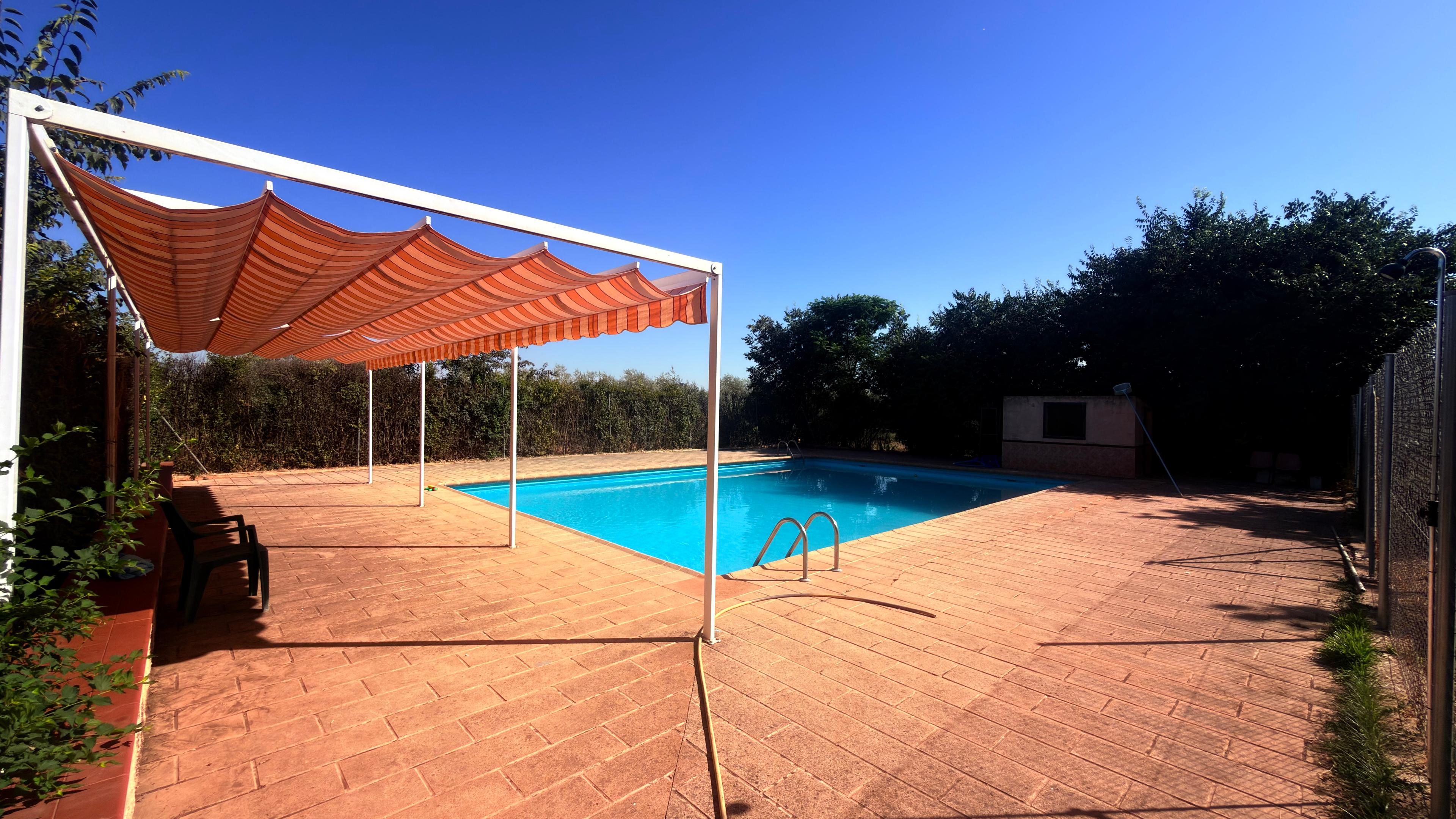 Casa Rural en Venta en Diseminado Poligono 87 - 31