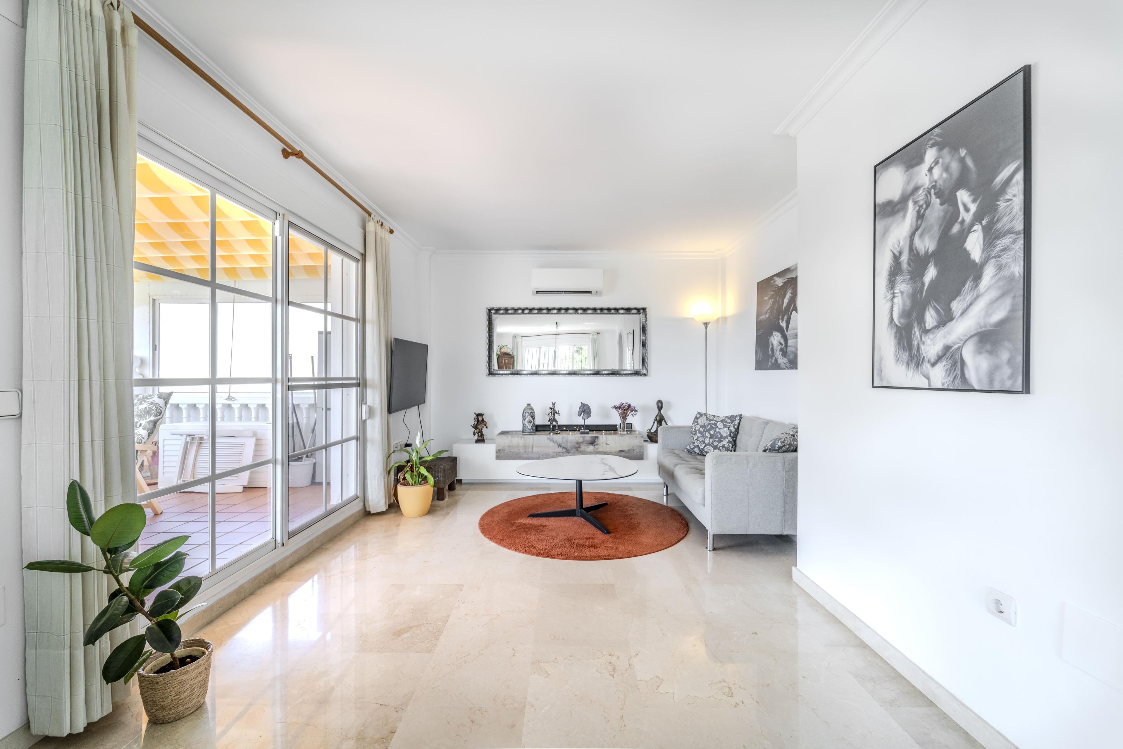 Villa en Venta en Calle Monte Florido - 9