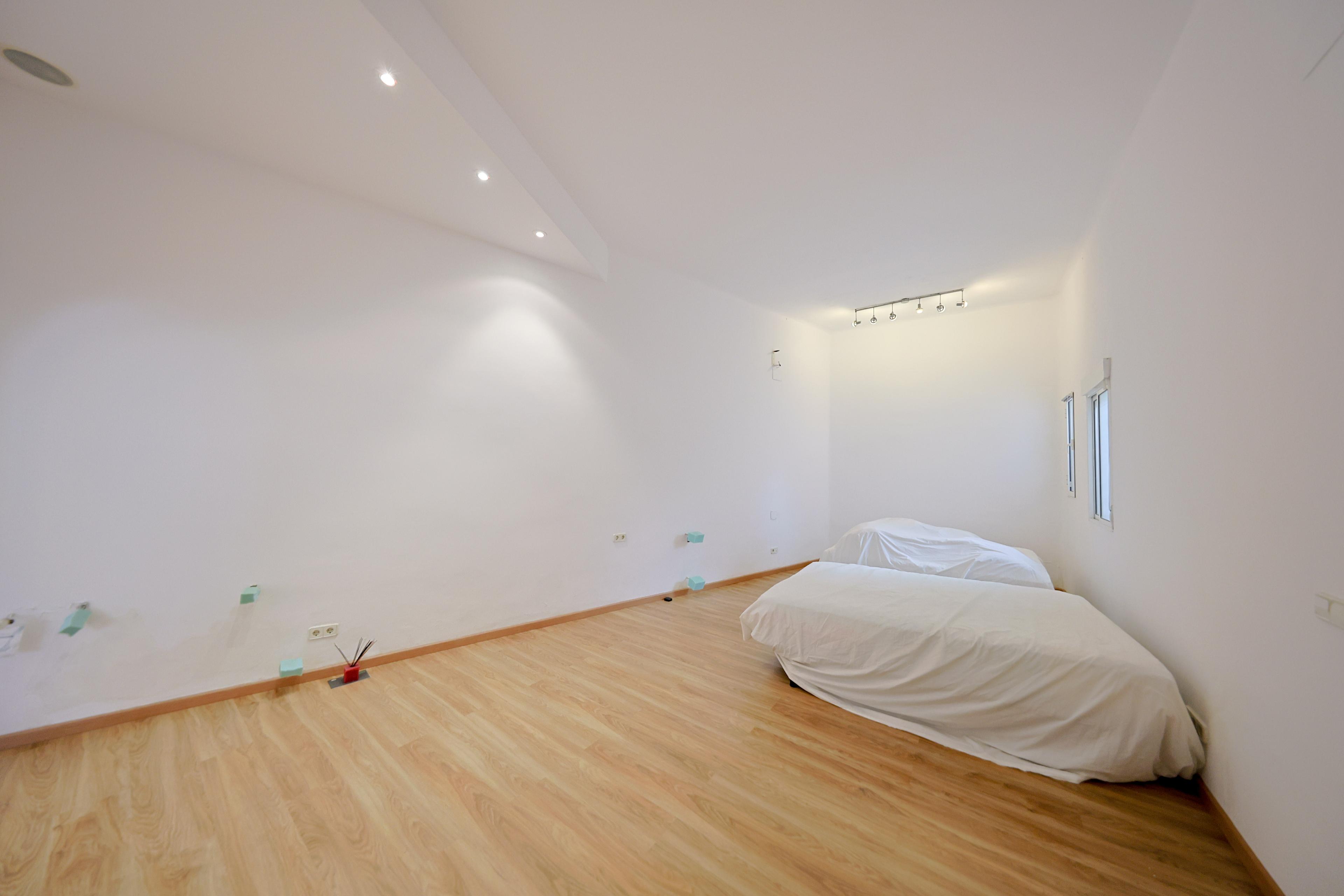 Piso en Venta - Calle de la Ventosa - 23