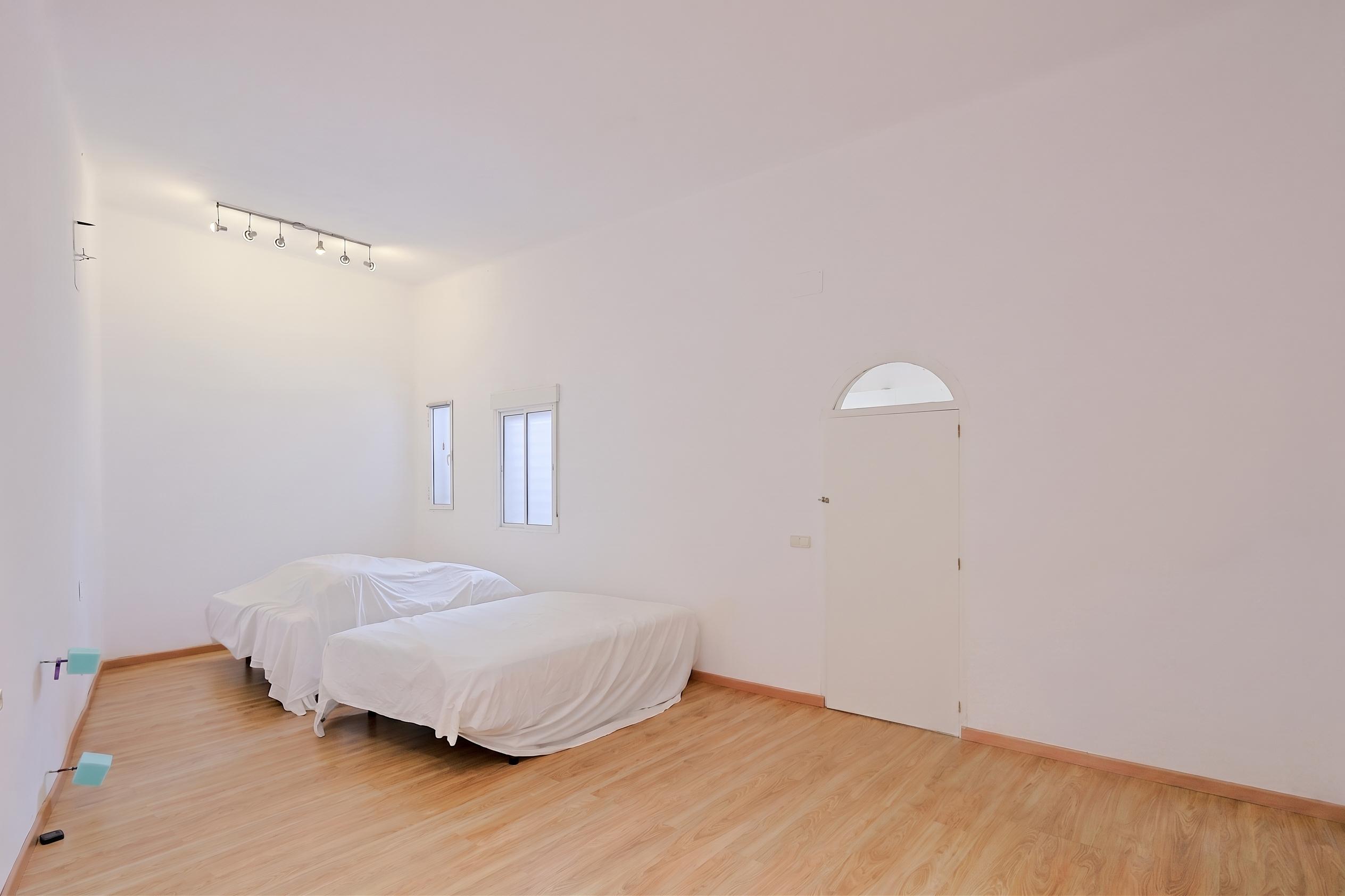 Piso en Venta - Calle de la Ventosa - 24