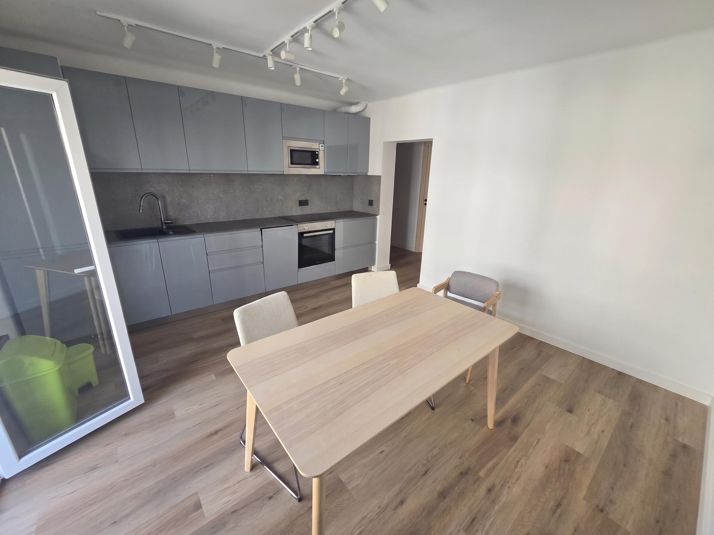 Piso en Venta en Carrer Navarregui - 2