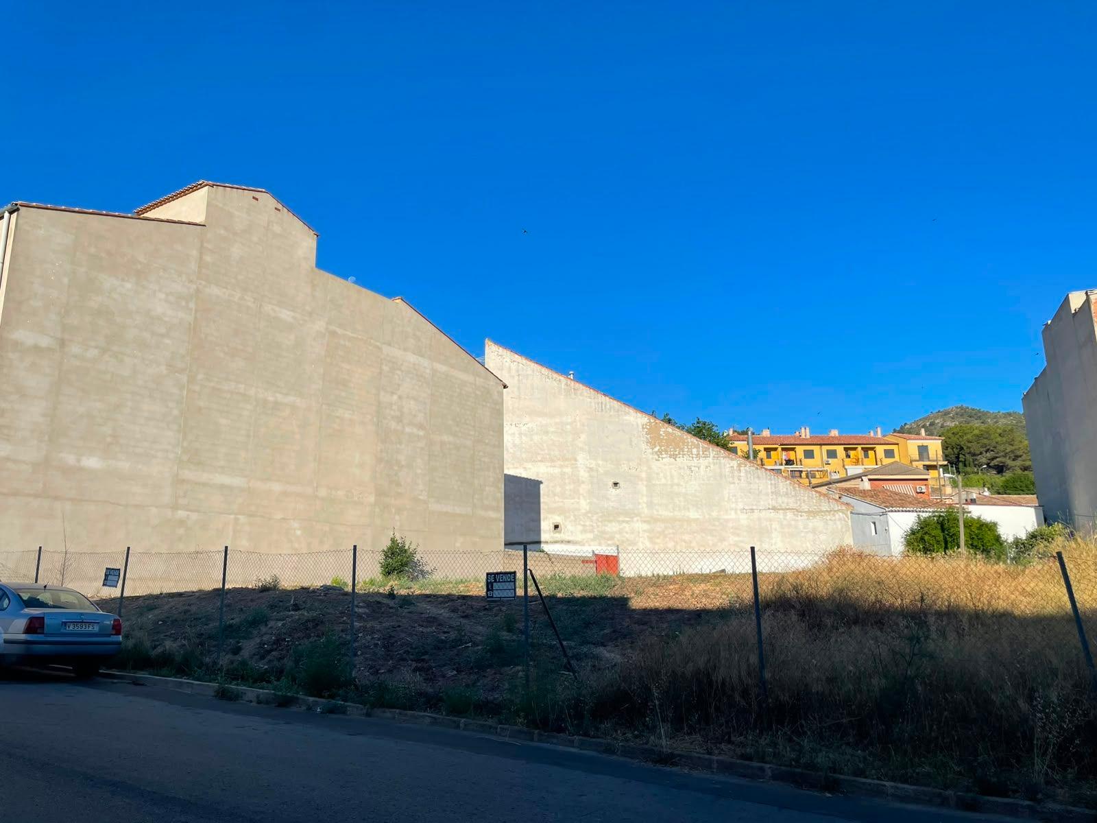 Parcela en Venta en Carrer Portal de Villena - 2