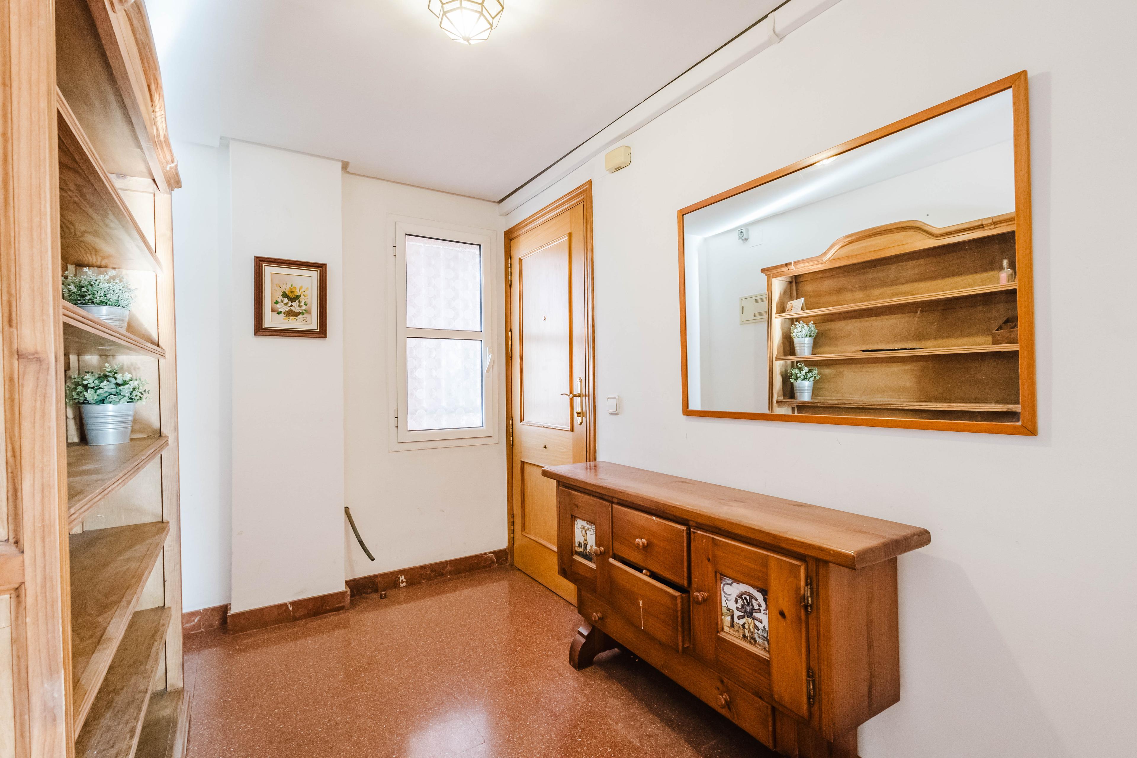 Piso en Venta en Avenida Simón Bolívar - 12