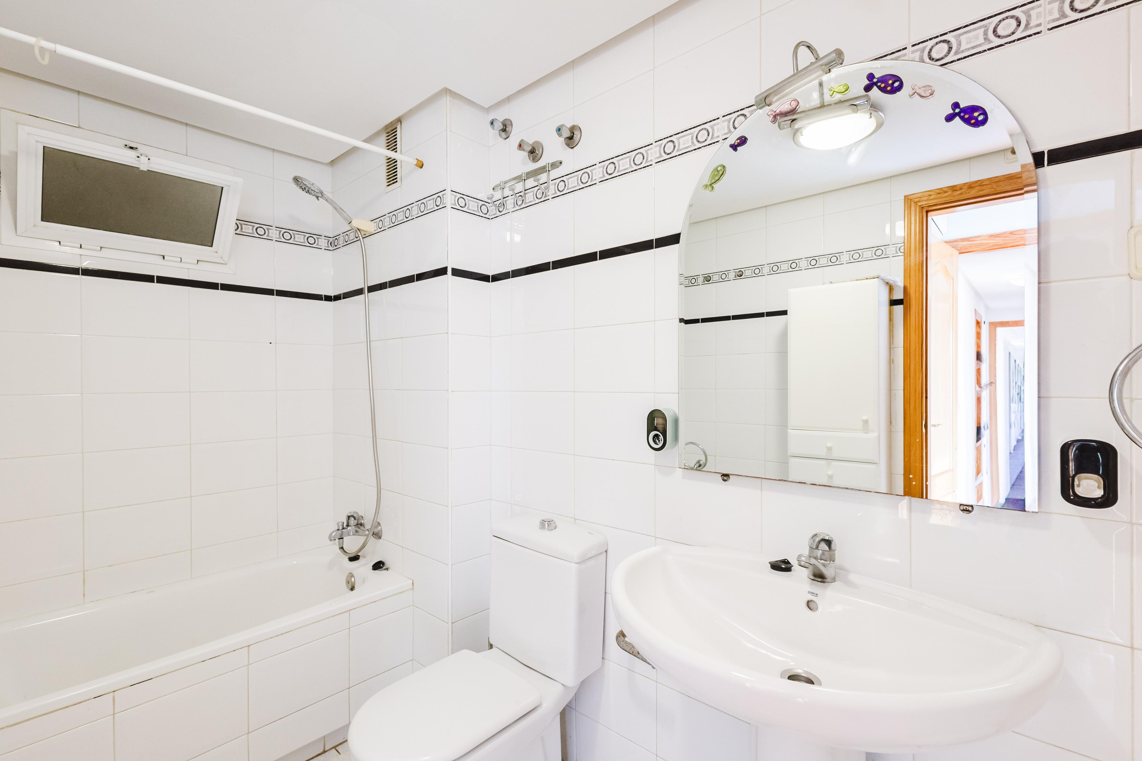 Piso en Venta en Avenida Simón Bolívar - 18
