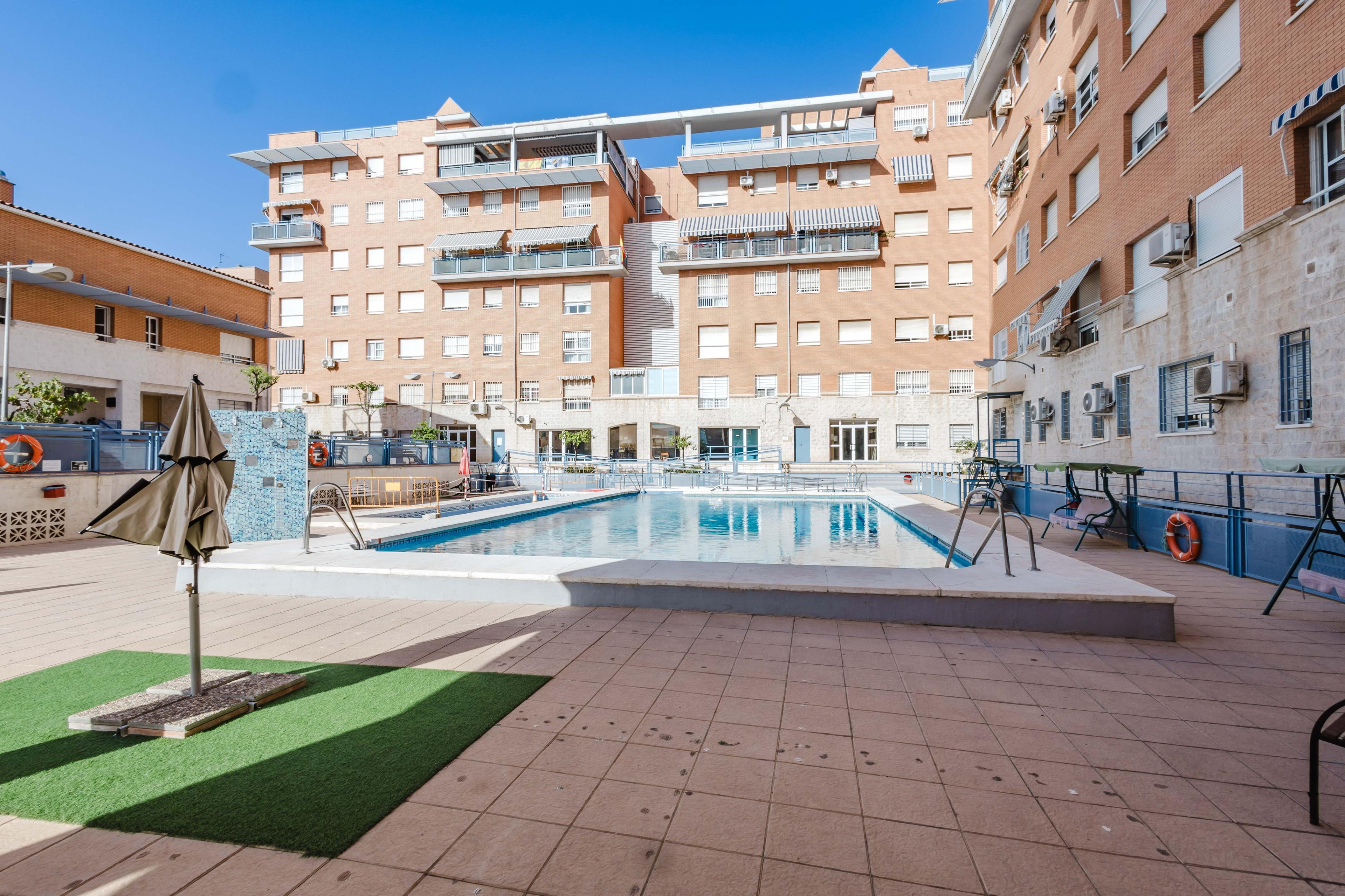 Piso en Venta en Avenida Simón Bolívar - 26