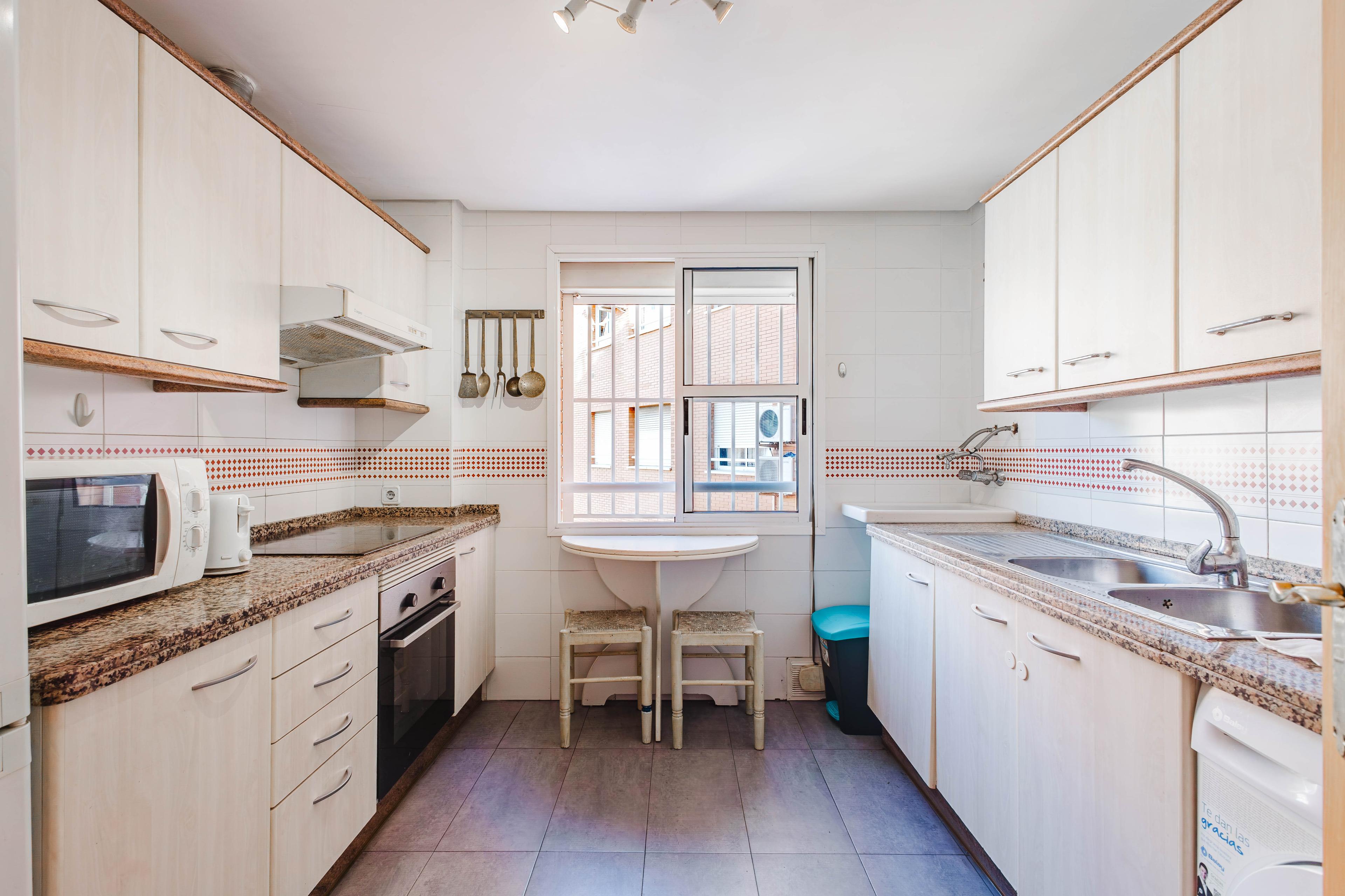 Piso en Venta en Avenida Simón Bolívar - 10