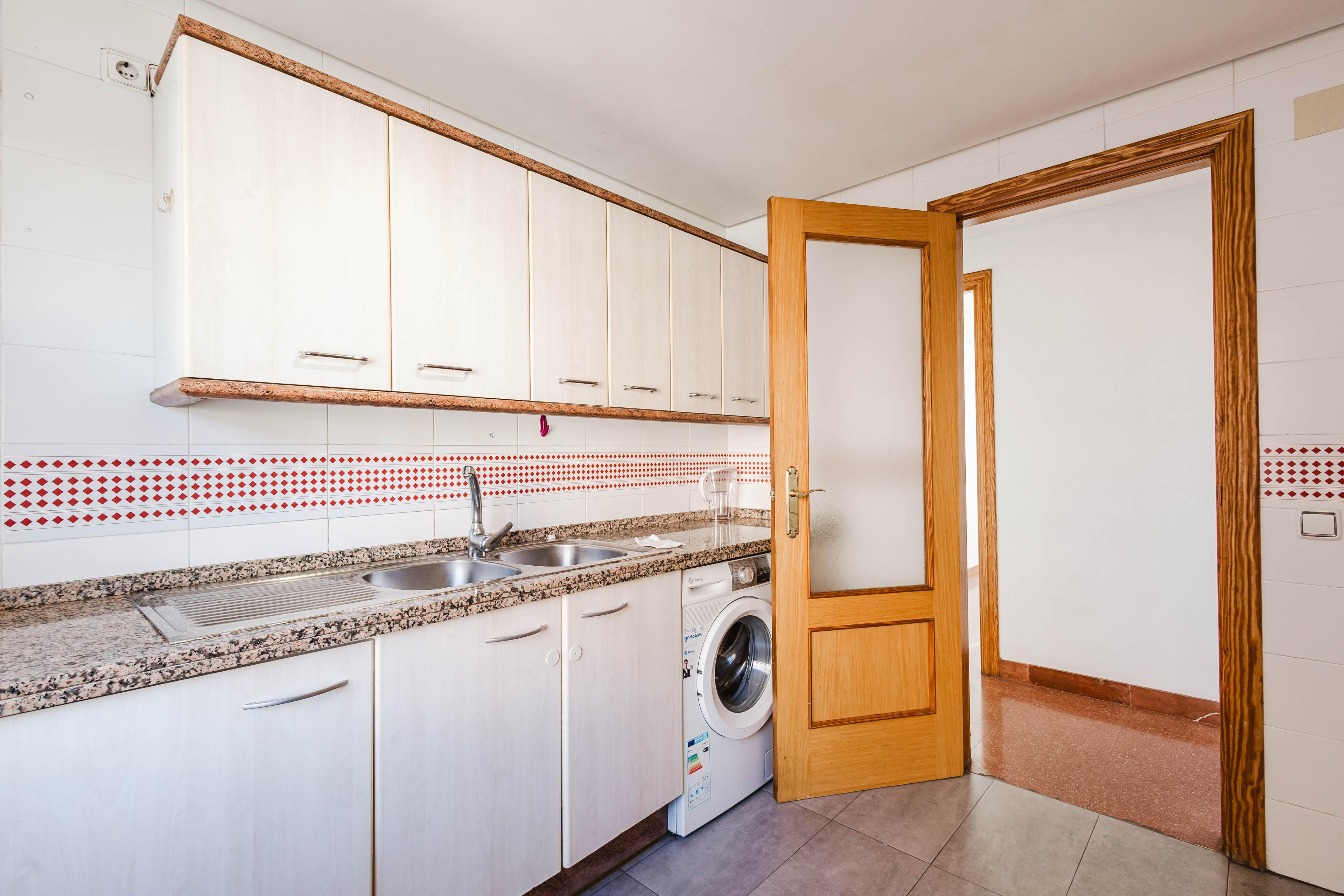 Piso en Venta en Avenida Simón Bolívar - 11