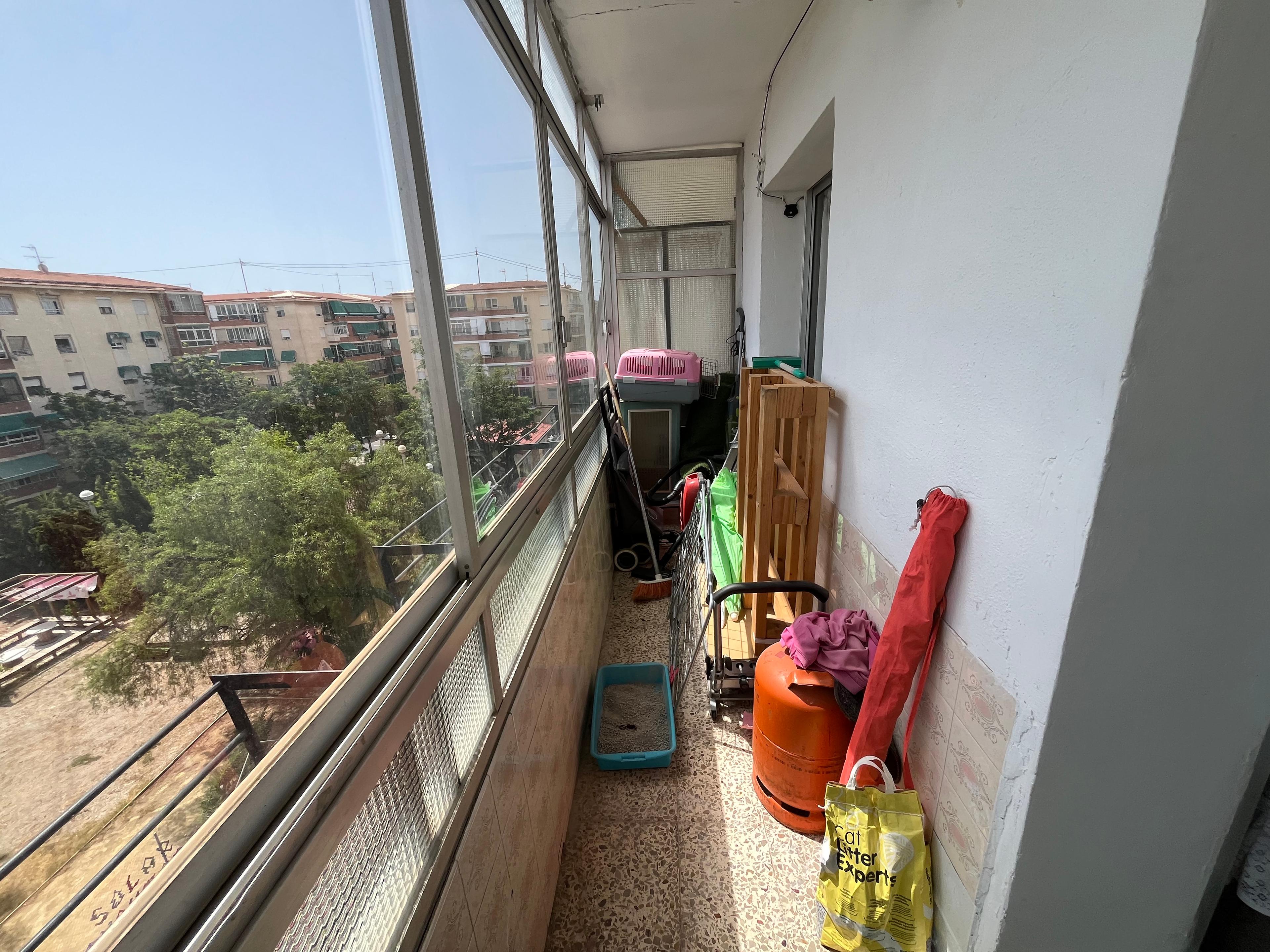 Piso en Venta en Calle Matemático Romero - 4