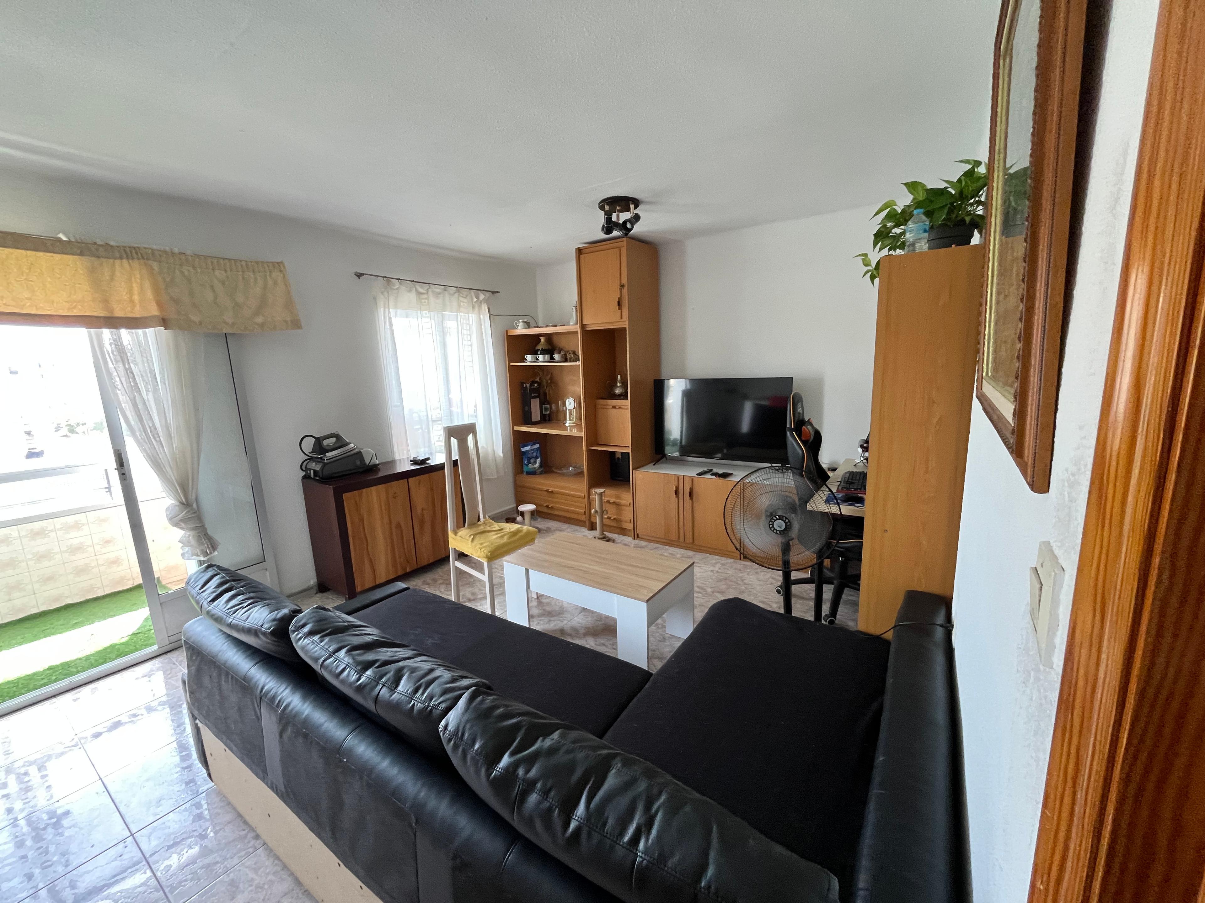 Piso en Venta en Calle Matemático Romero - 6