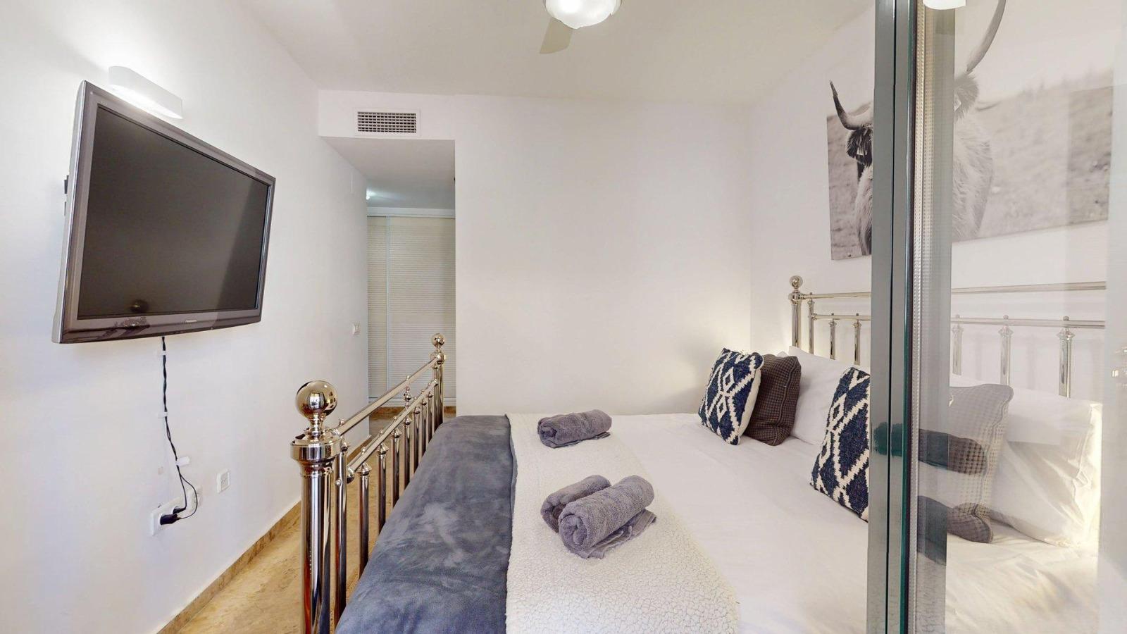 Piso en Venta en Avenida Santiago de Compostela - 16