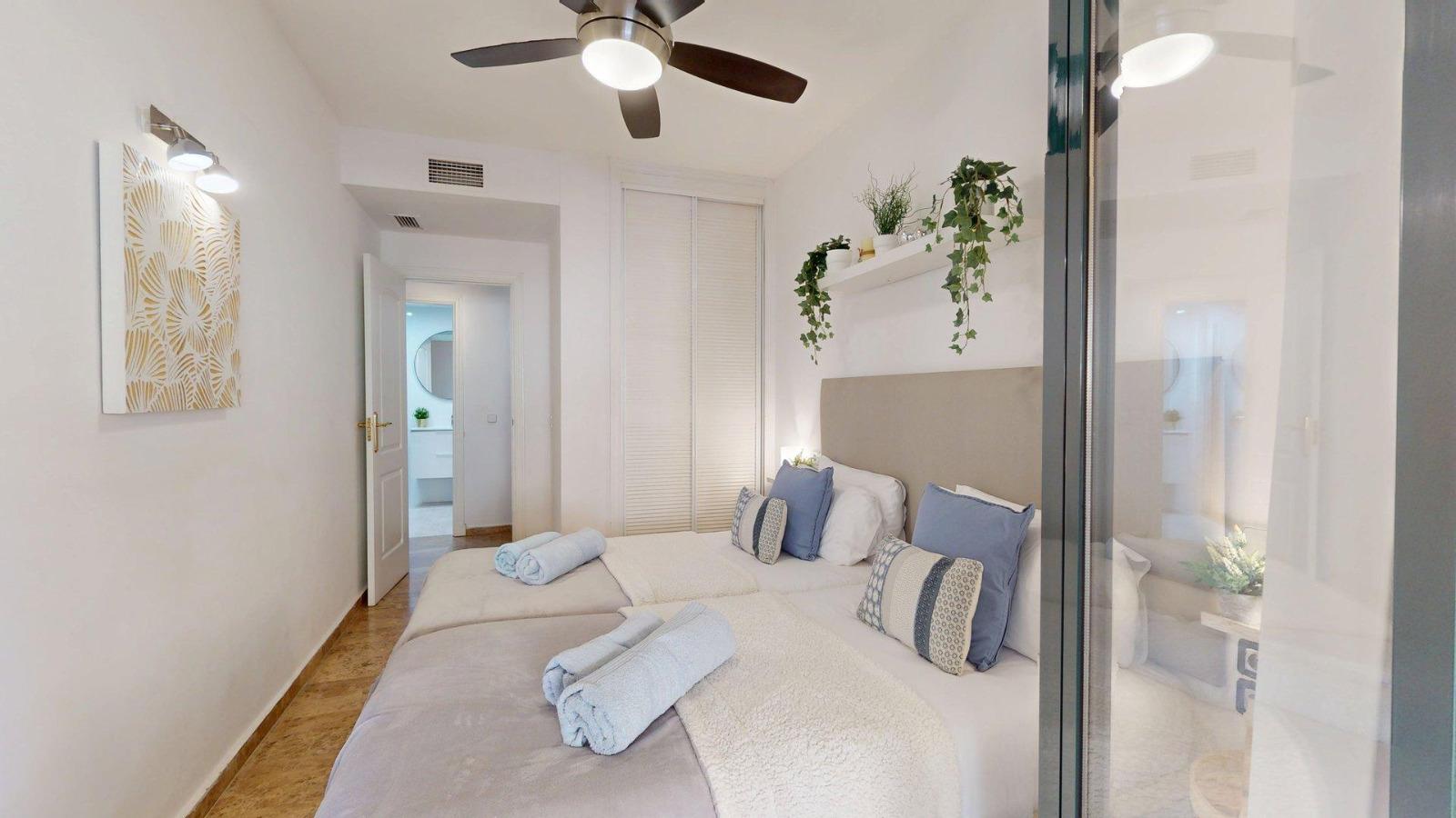 Piso en Venta en Avenida Santiago de Compostela - 15