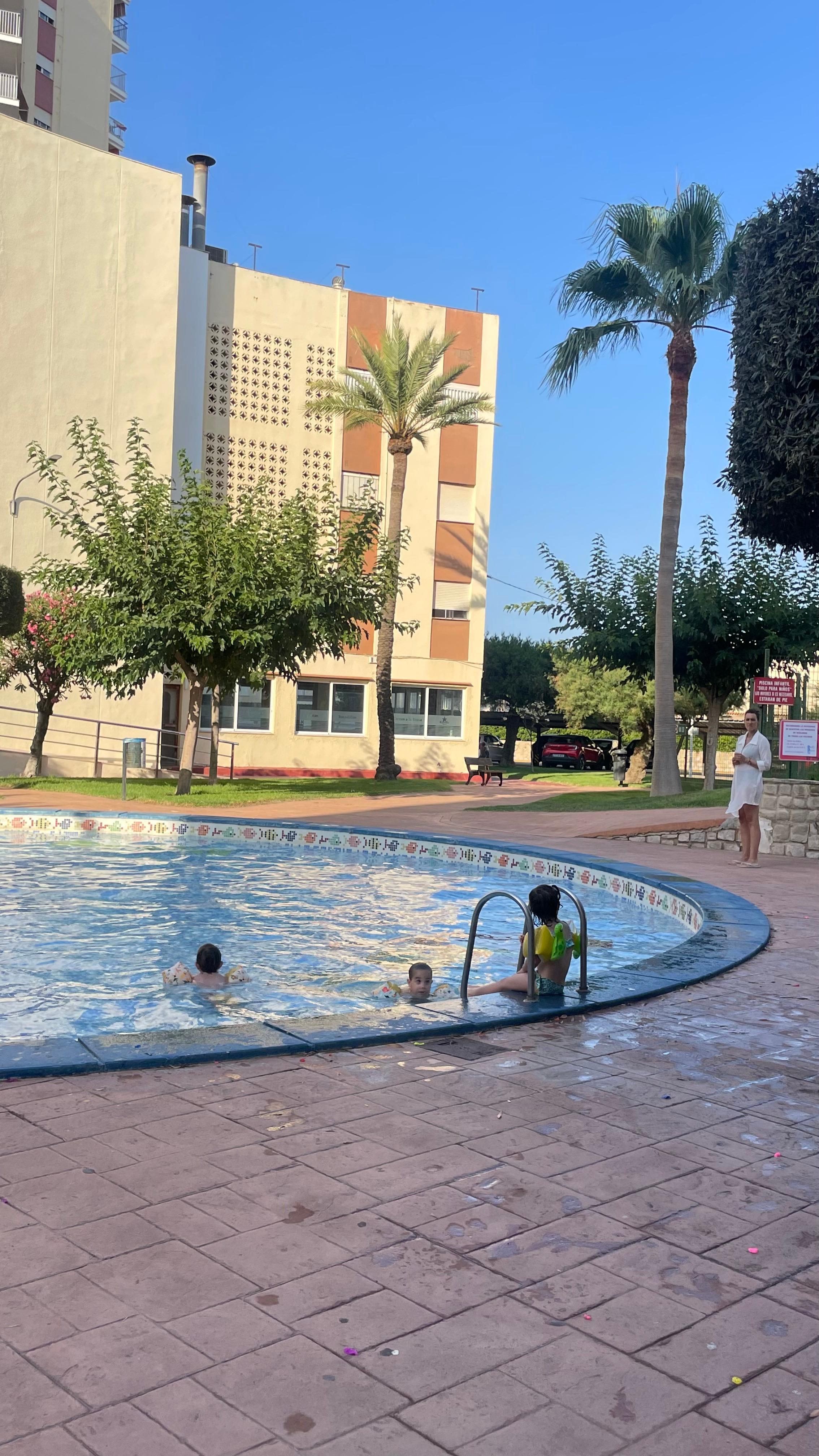Piso en Alquiler - Carrer Tenerife - 25