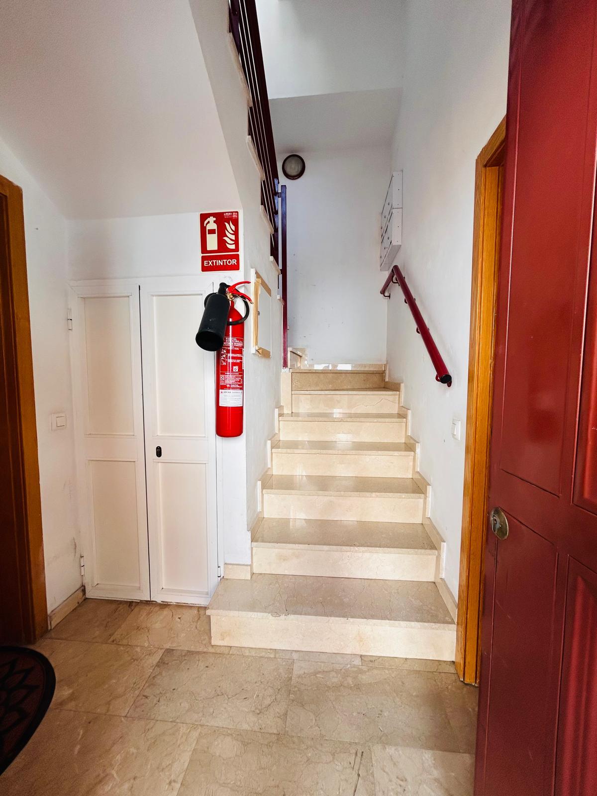 Piso en Venta en Calle Ricardo Calvo - 13