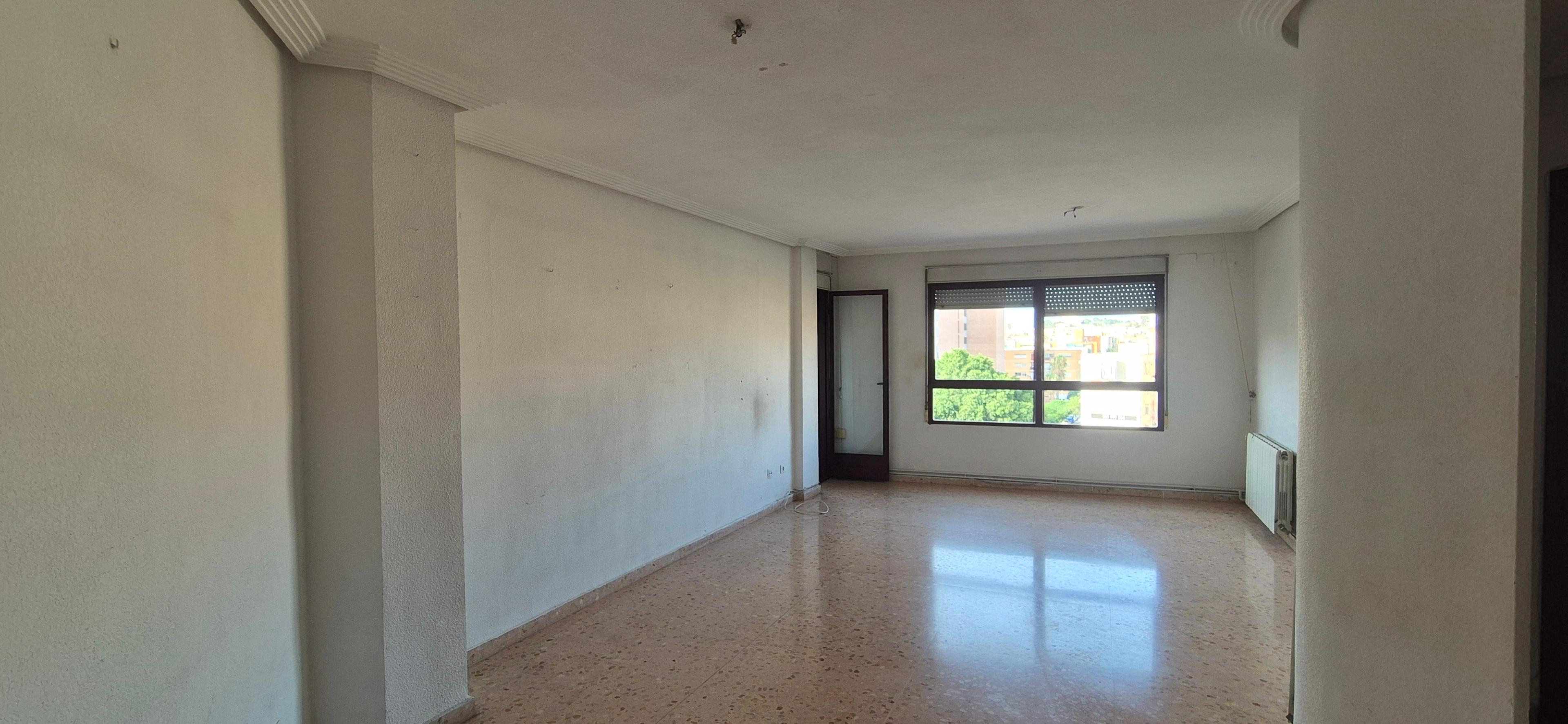 Piso en Venta en Glorieta del Músico Emilio Álvarez Antón - 2