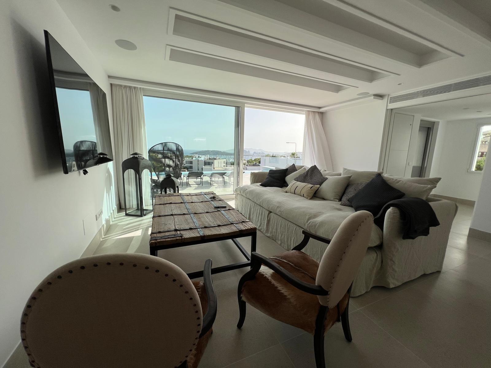Villa en Alquiler en Via Via Pintor Will Faser - 13