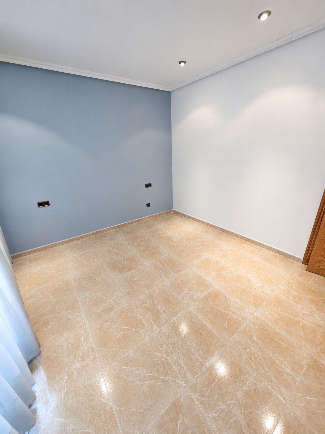 Townhouse en Venta en Calle Corazón de Jesús - 3