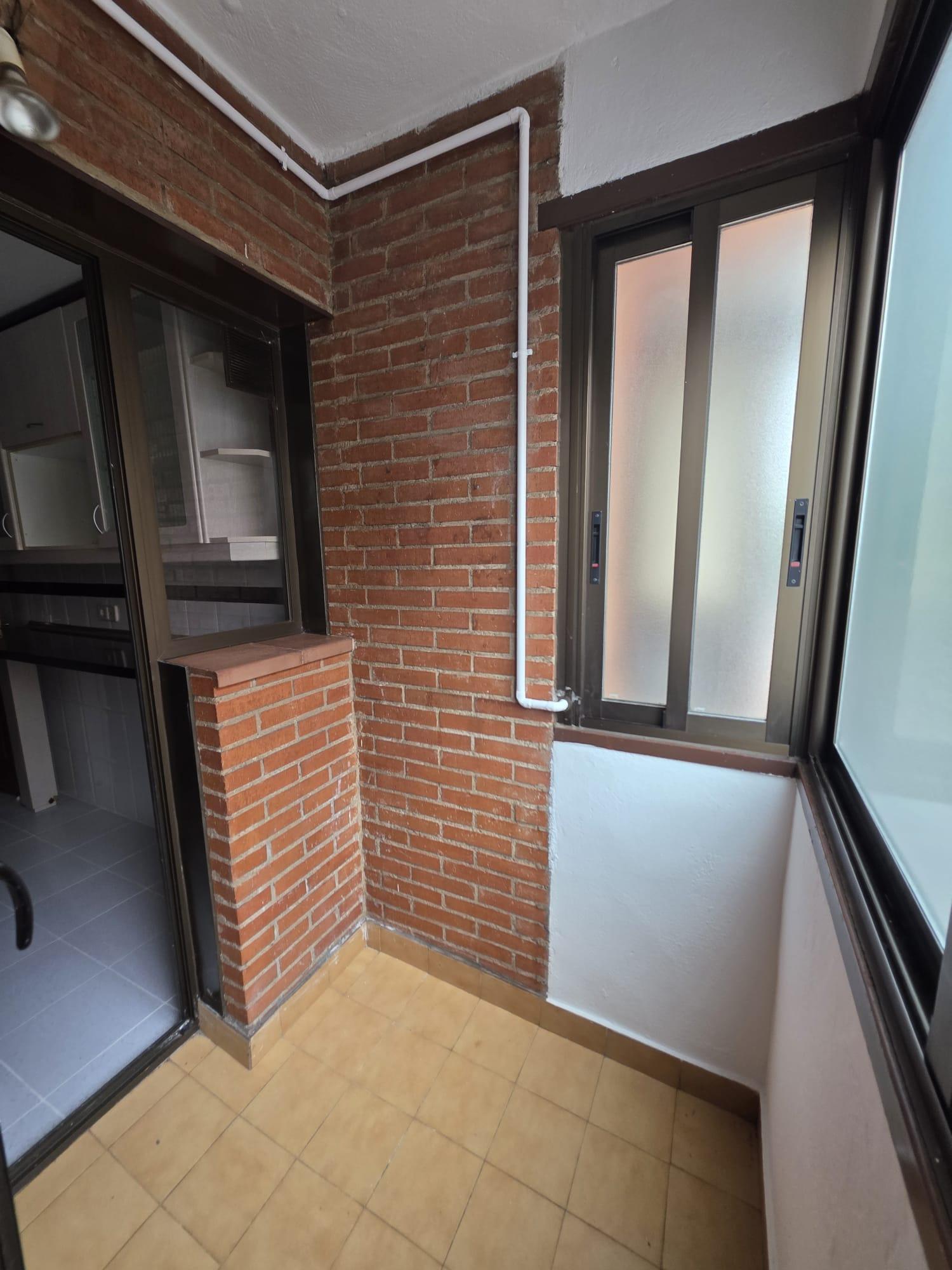 Piso en Venta en Calle Aragón - 18