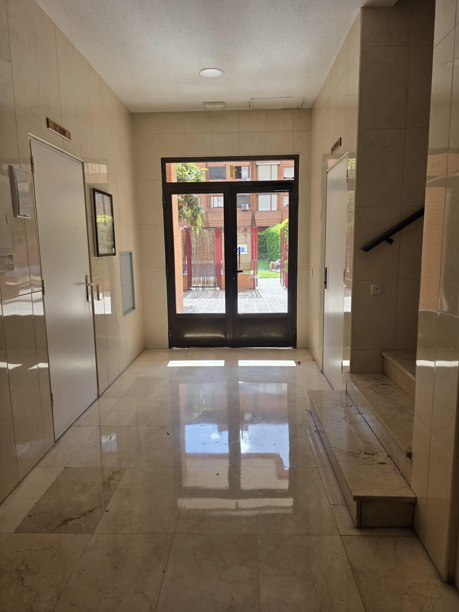 Piso en Venta en Calle Aragón - 22