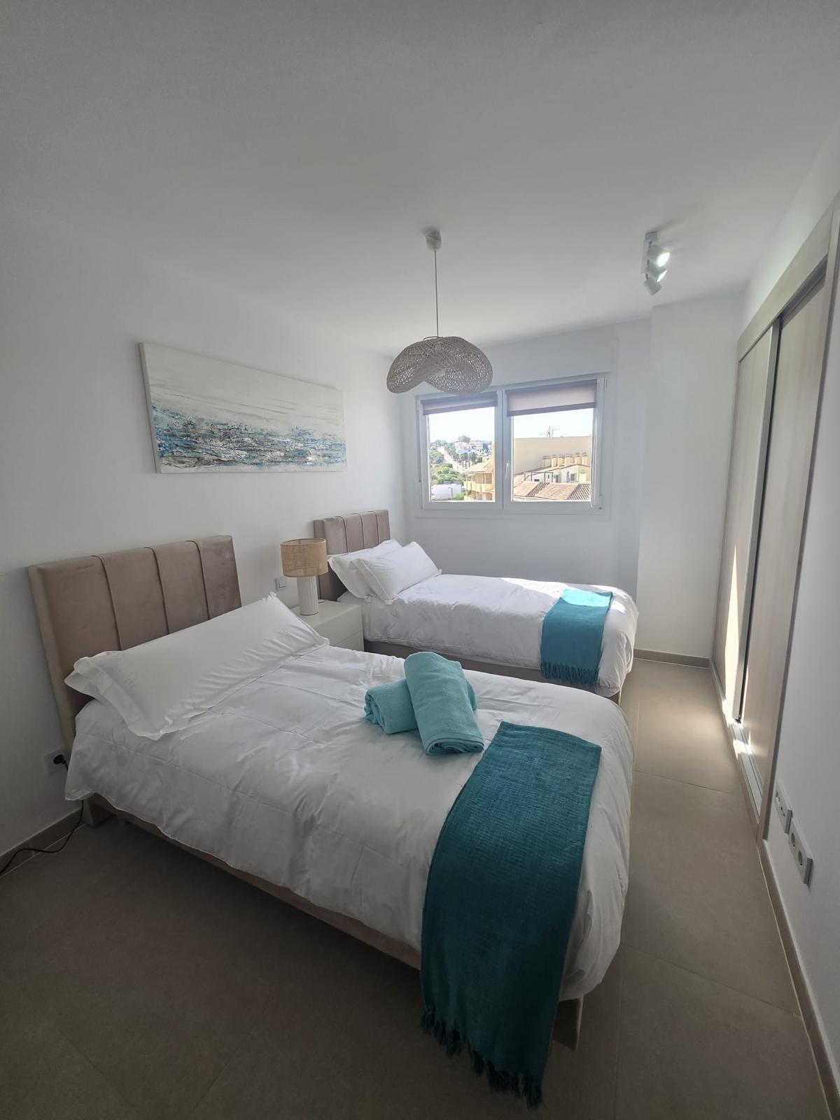Piso en Venta en Calle Gades - 6