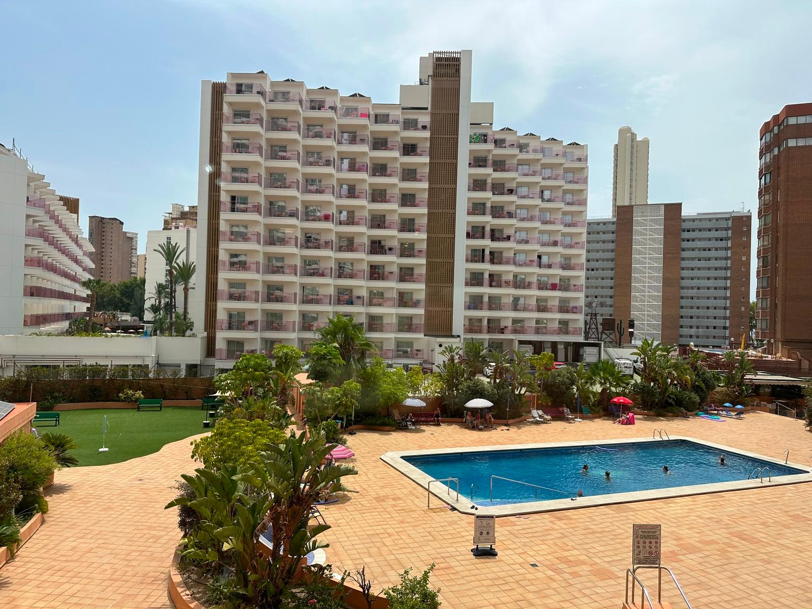 Piso en Venta en Calle Derramador - 14