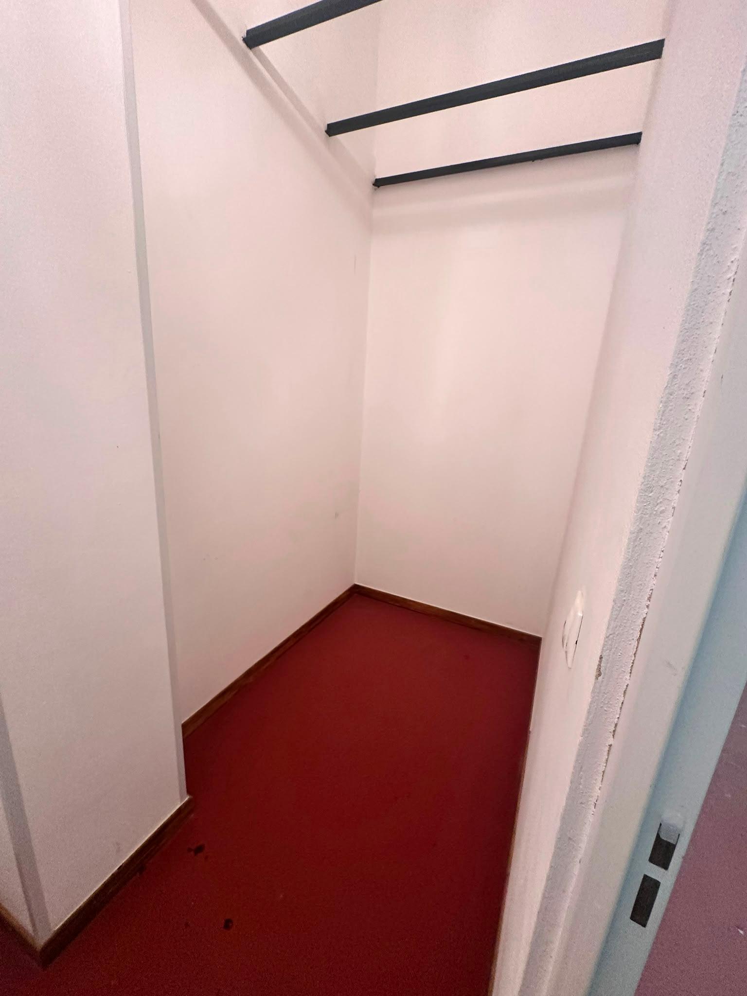 Local en Venta en Carrer del Mestre Sanchis Almiñano - 6