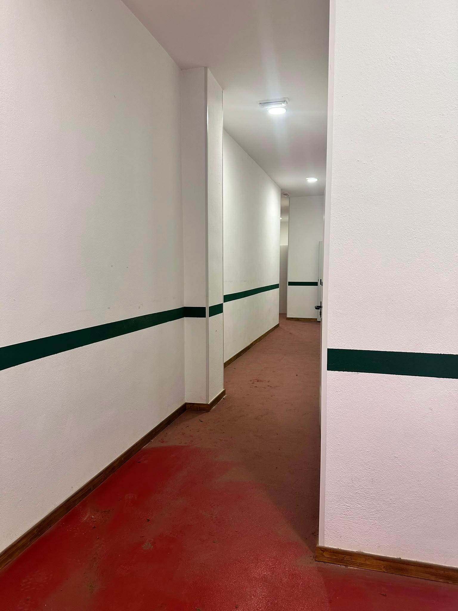 Local en Venta en Carrer del Mestre Sanchis Almiñano - 8