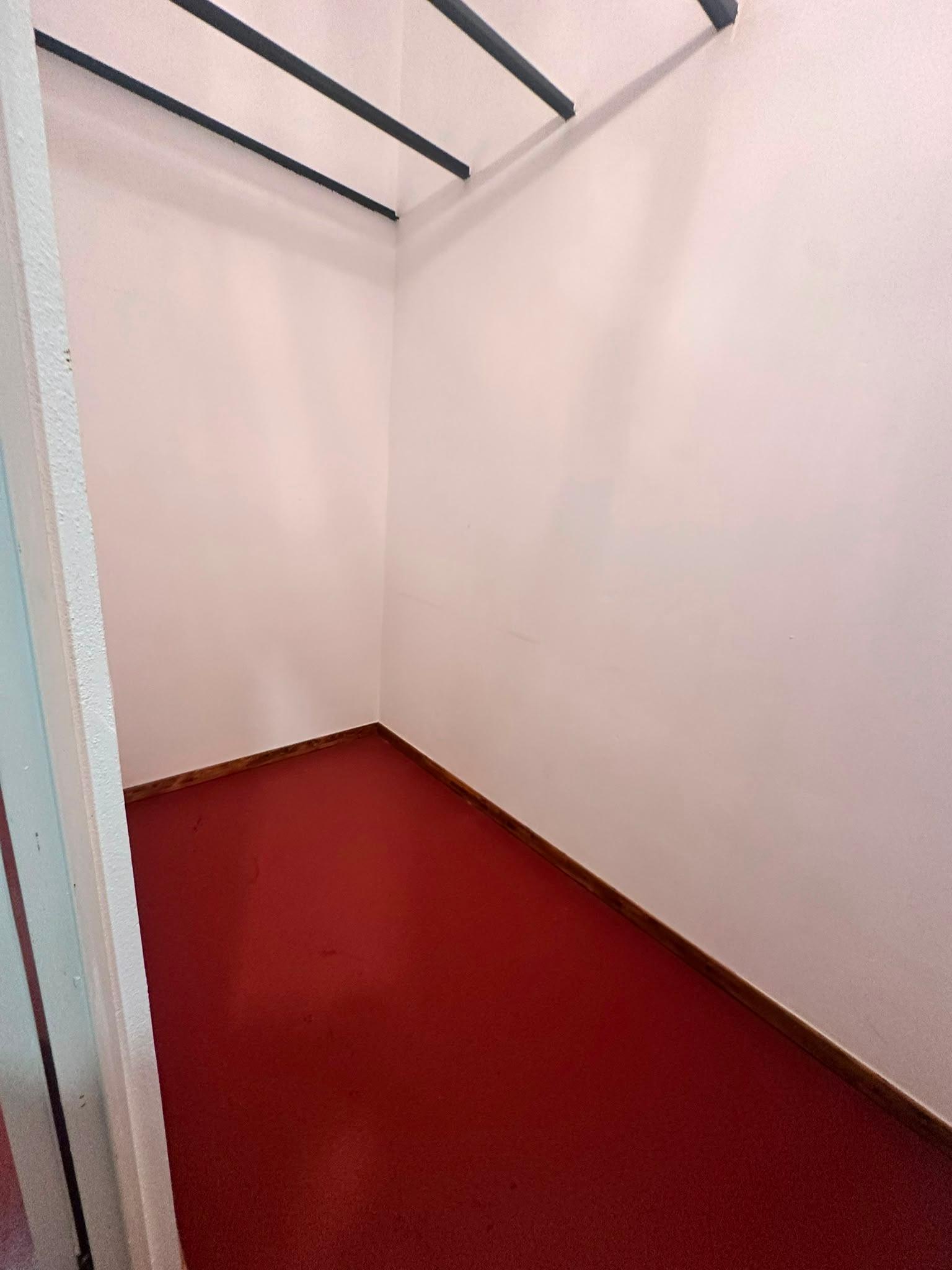 Local en Venta en Carrer del Mestre Sanchis Almiñano - 1
