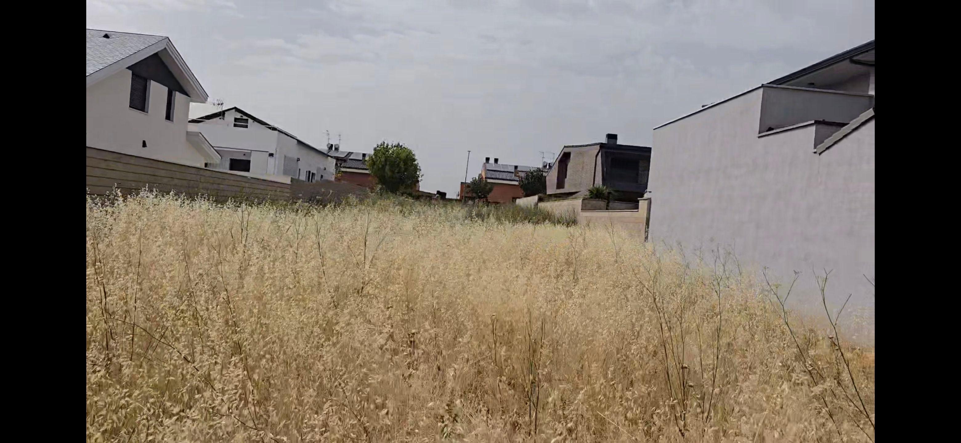 Terreno en Venta en Avenida de la Unión Europea - 2