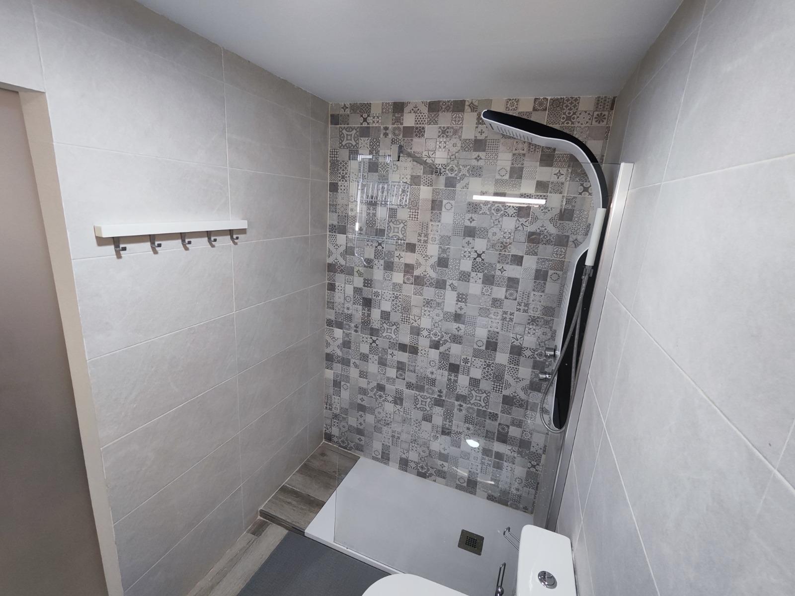 Piso en Venta en Calle Puerto Parejo - 23