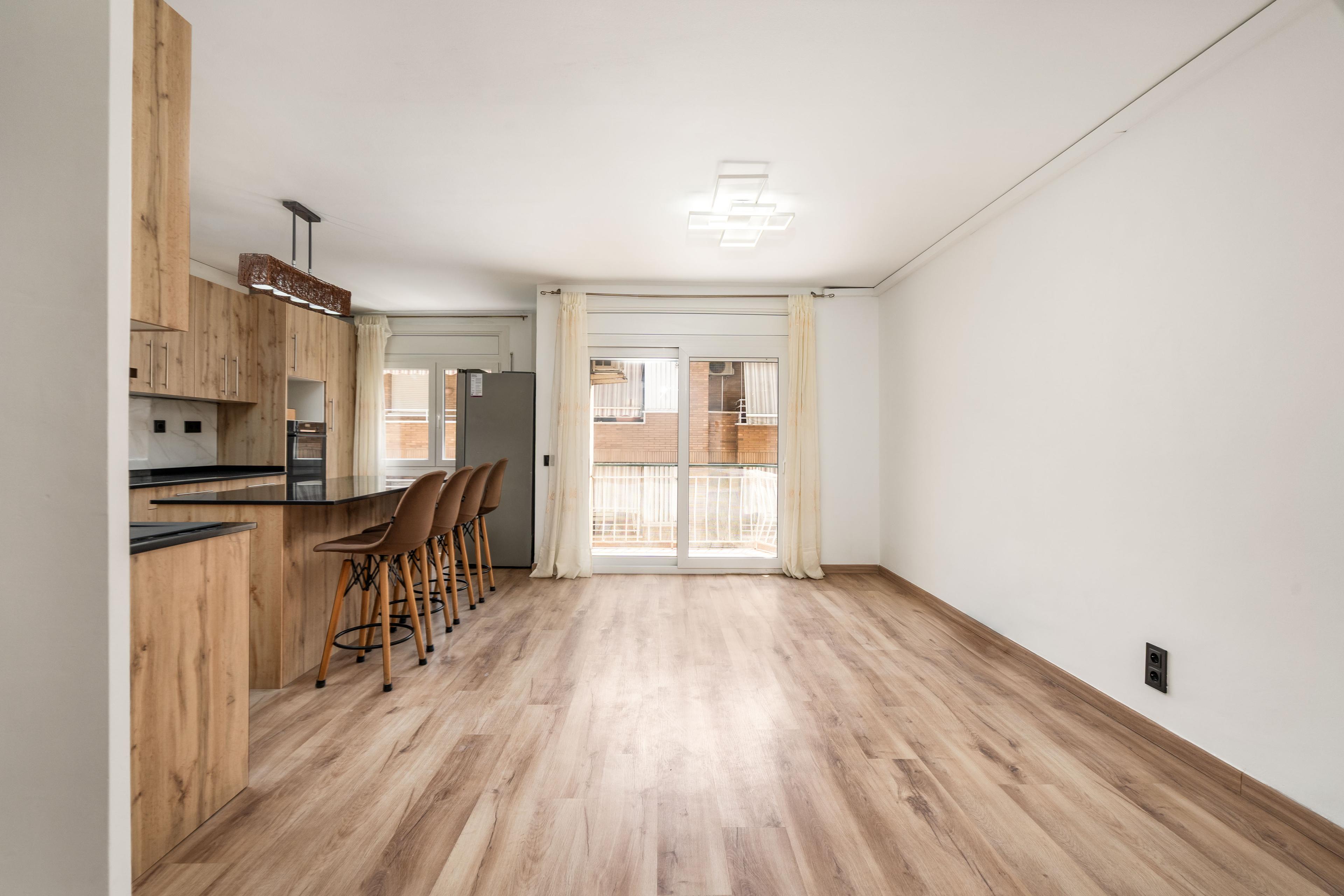 Piso en Venta en Carrer de Mossèn Josep Pons - 2