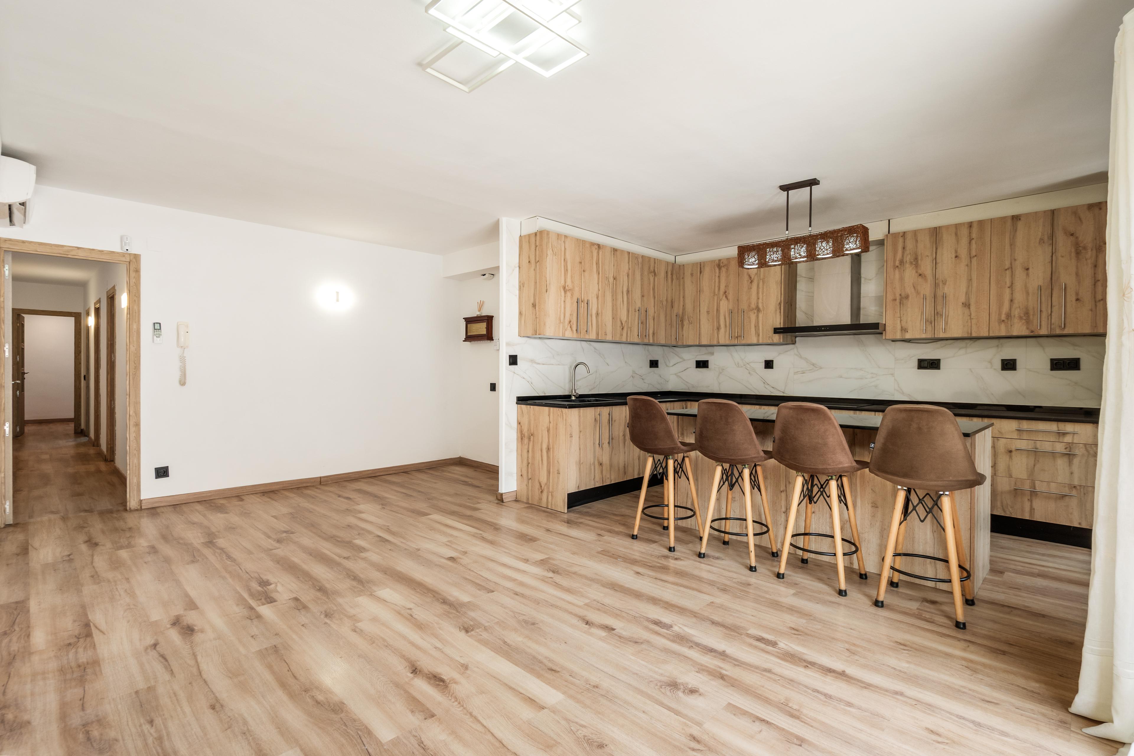 Piso en Venta en Carrer de Mossèn Josep Pons - 3