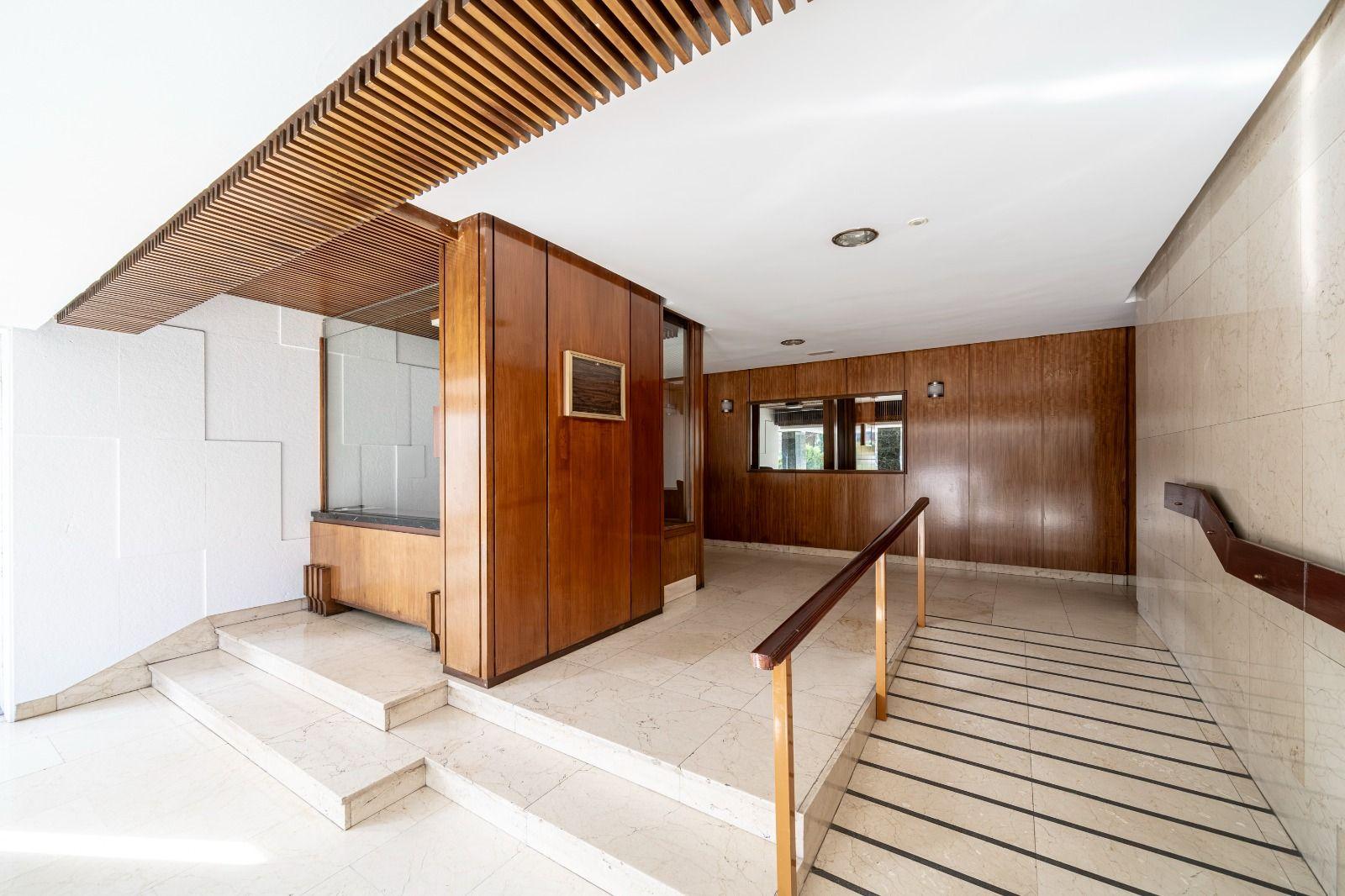 Piso en Venta en Avenida de Ramón y Cajal - 39