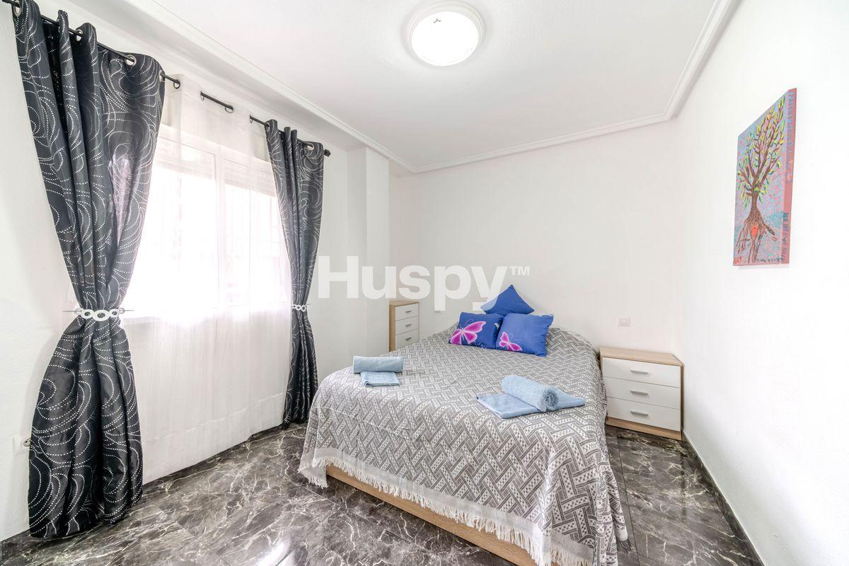 Piso en Venta en Calle Moriones - 13