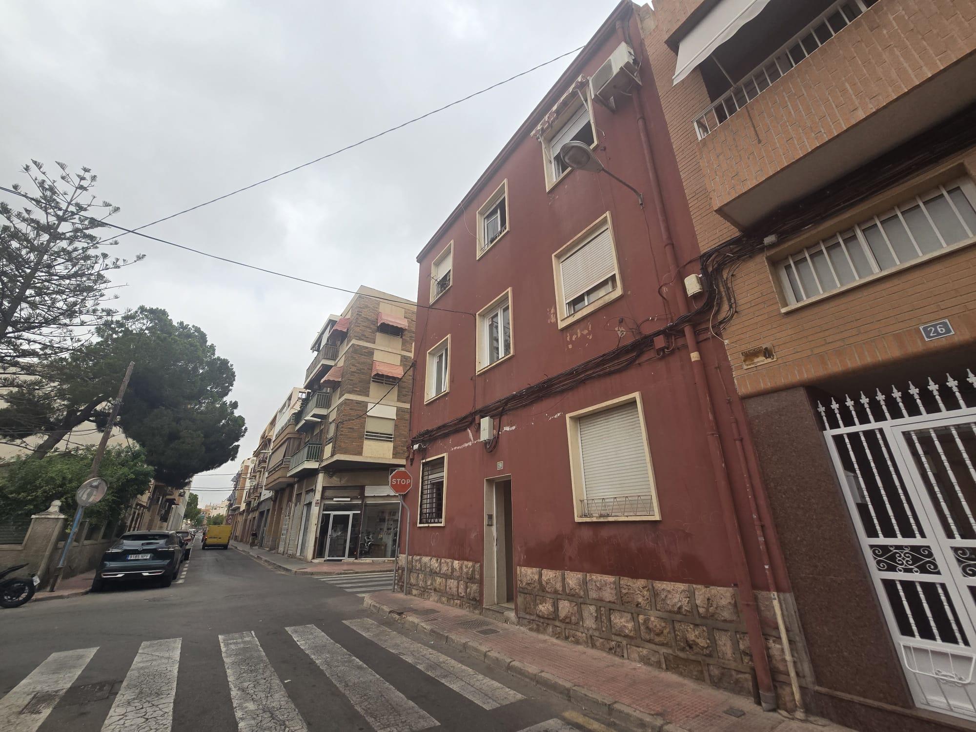 Casa en Venta en Calle de la Fuente - 3